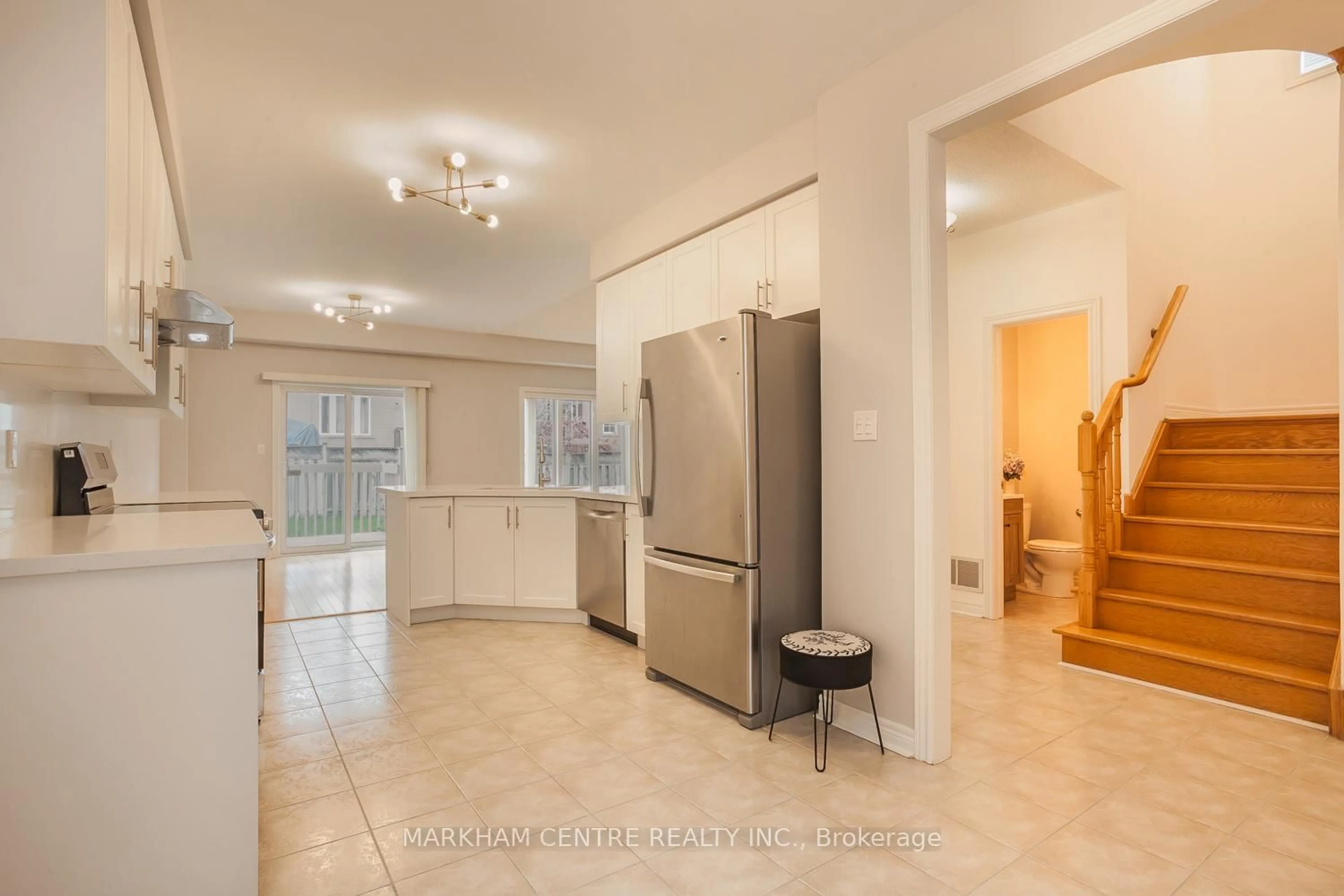 Unknown for 37 Monaco Cres, Richmond Hill Ontario L4S 1X6