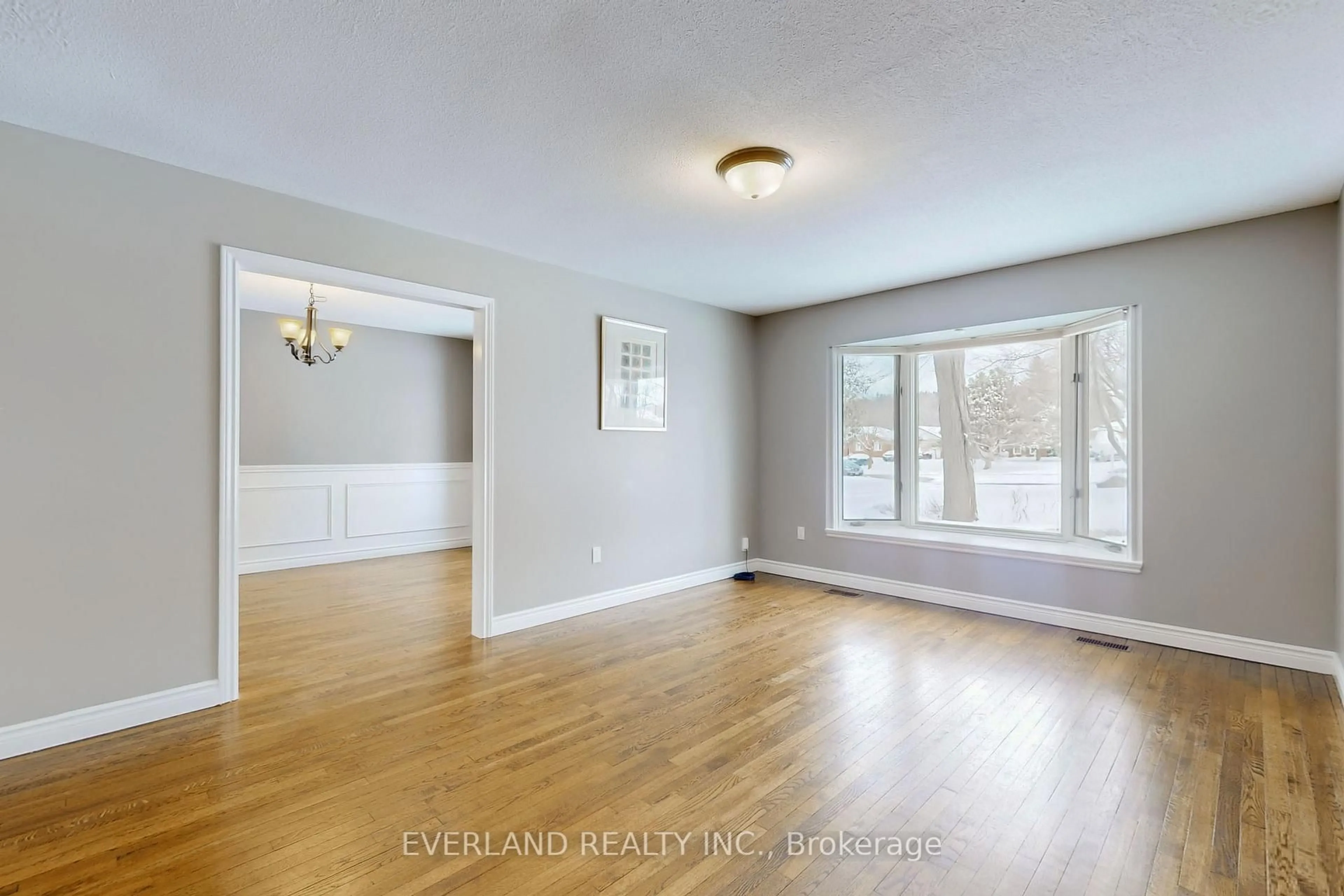 A pic of a room for 173 Thompson Dr, East Gwillimbury Ontario L9N 1E2