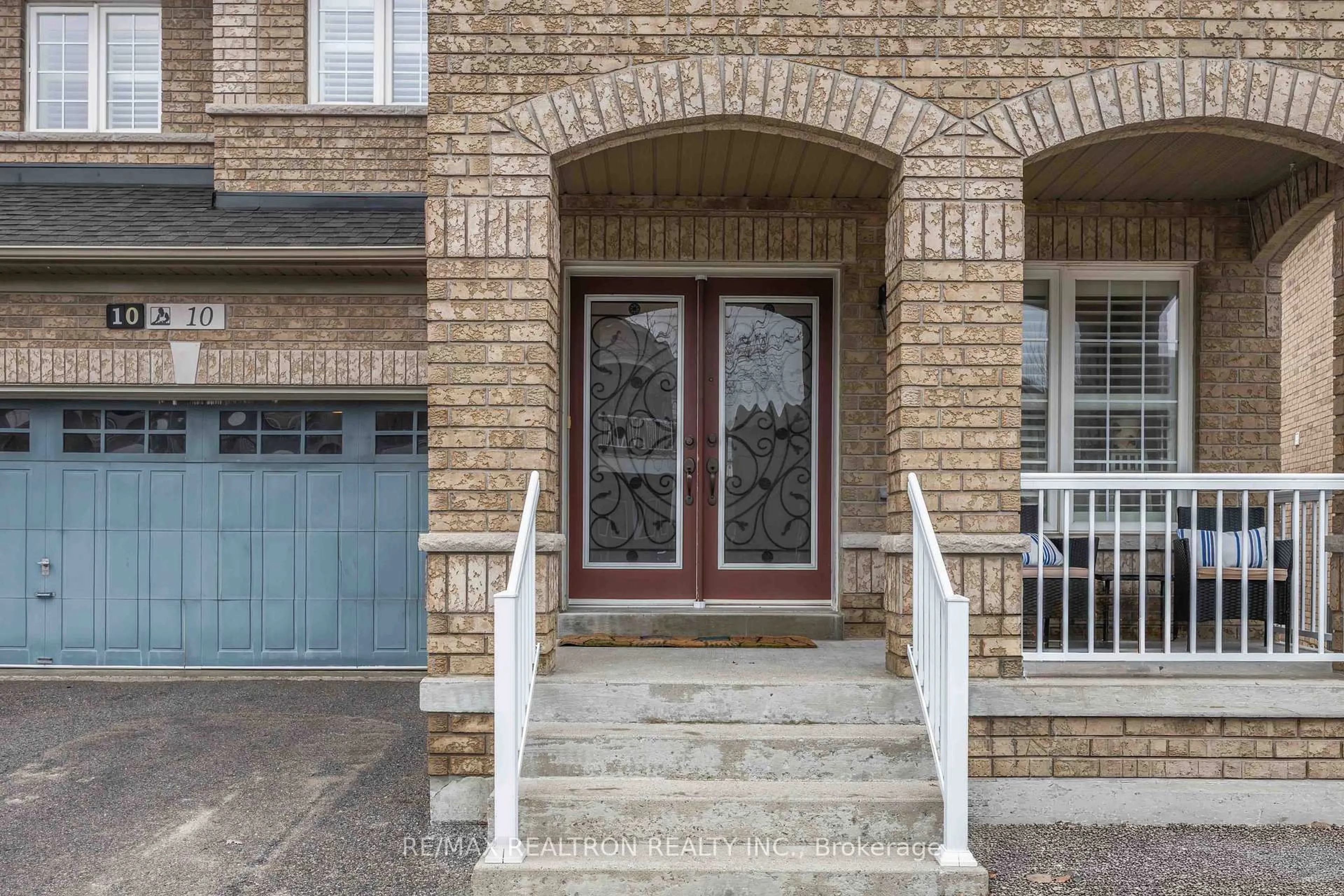 Unknown for 10 Dovetail Dr, Richmond Hill Ontario L4E 5B1