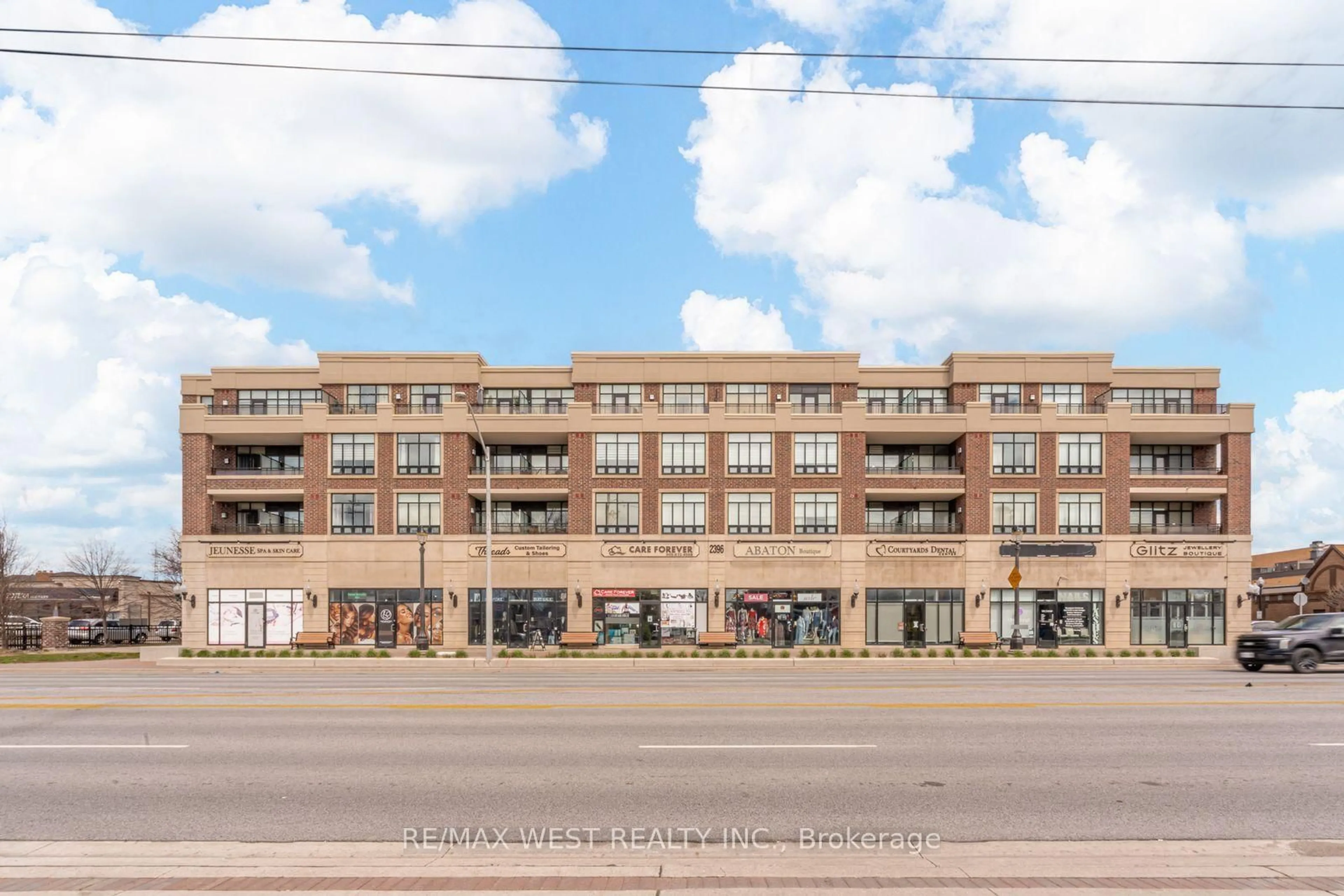 Unknown for 2396 Major MacKenzie Dr #230, Vaughan Ontario L6A 4Y1