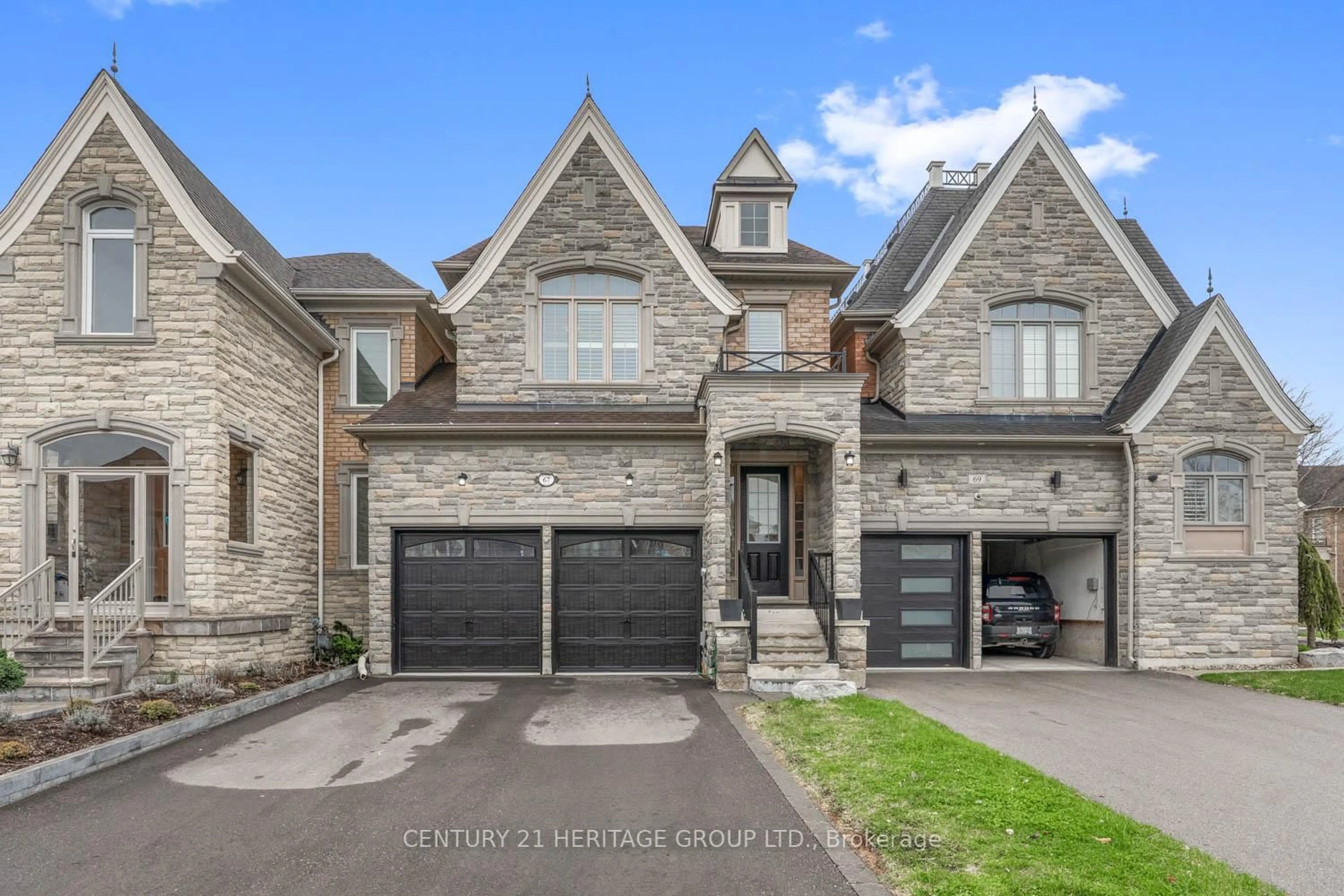 Home with brick exterior material, street for 67 Alex Campbell Cres, King Ontario L7B 1K9