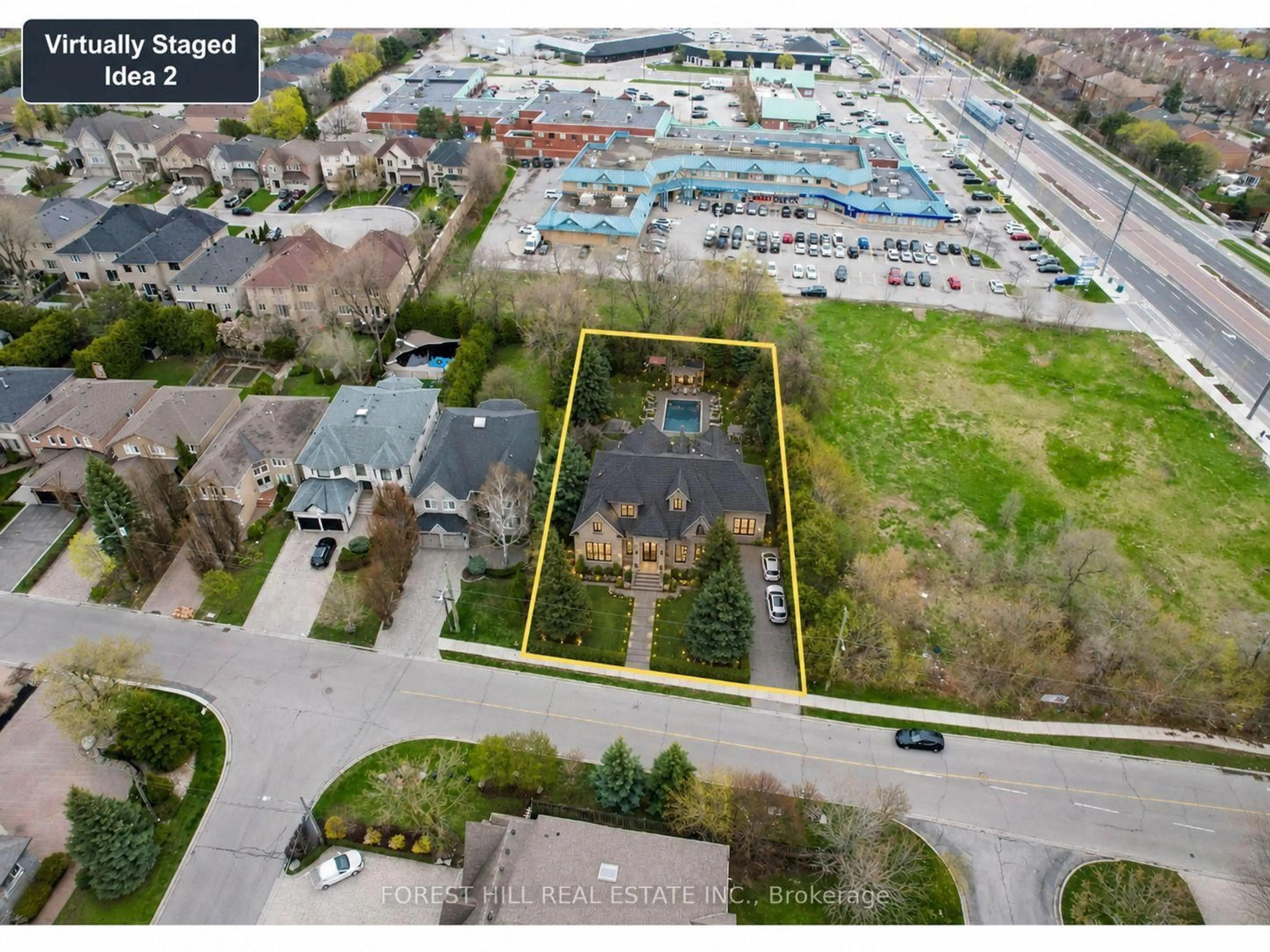 A pic from outside/outdoor area/front of a property/back of a property/a pic from drone, street for 27 Vaughan Blvd, Vaughan Ontario L4J 3N8