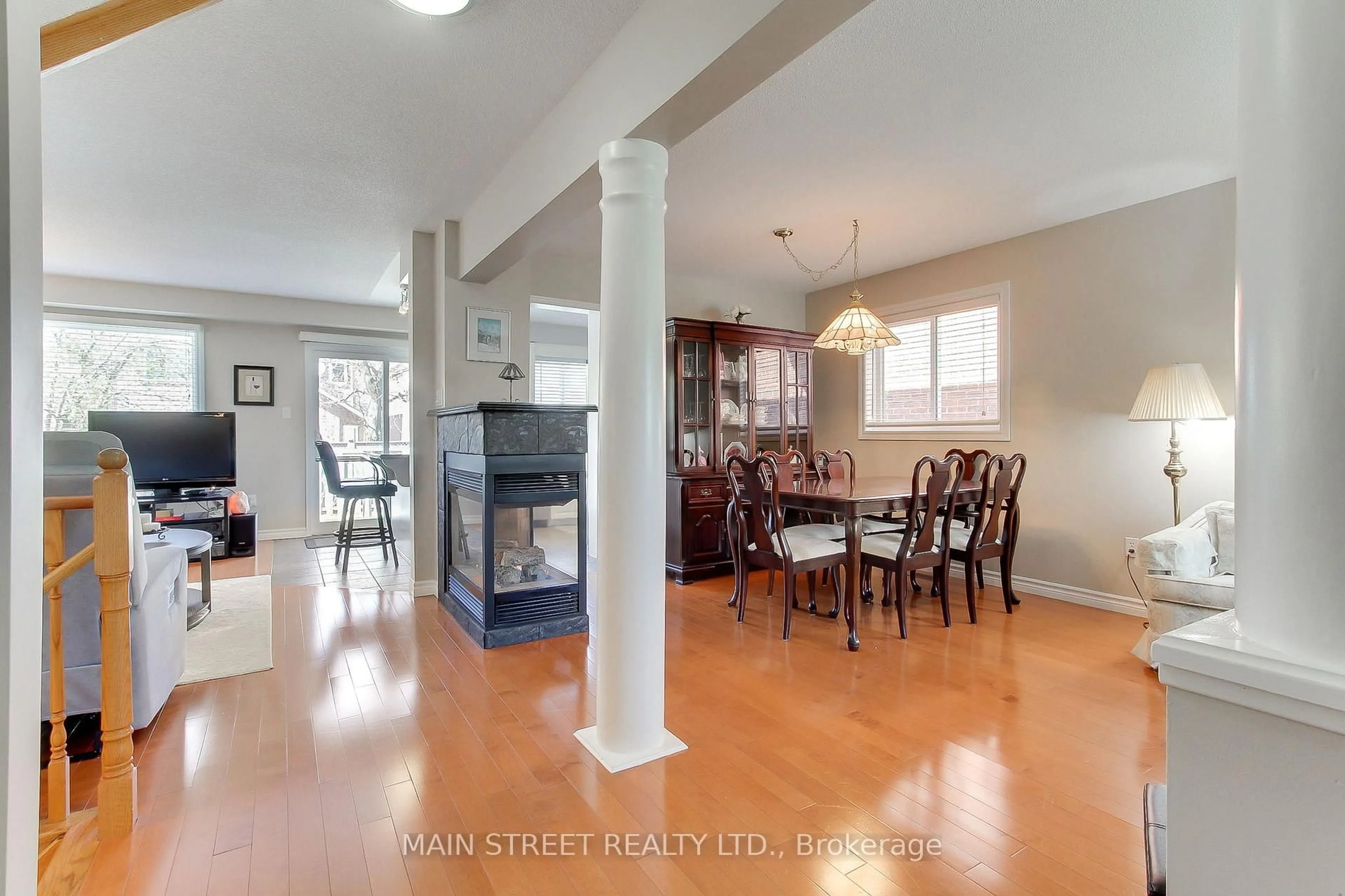 Unknown for 130 Rush Rd, Aurora Ontario L4G 7G4