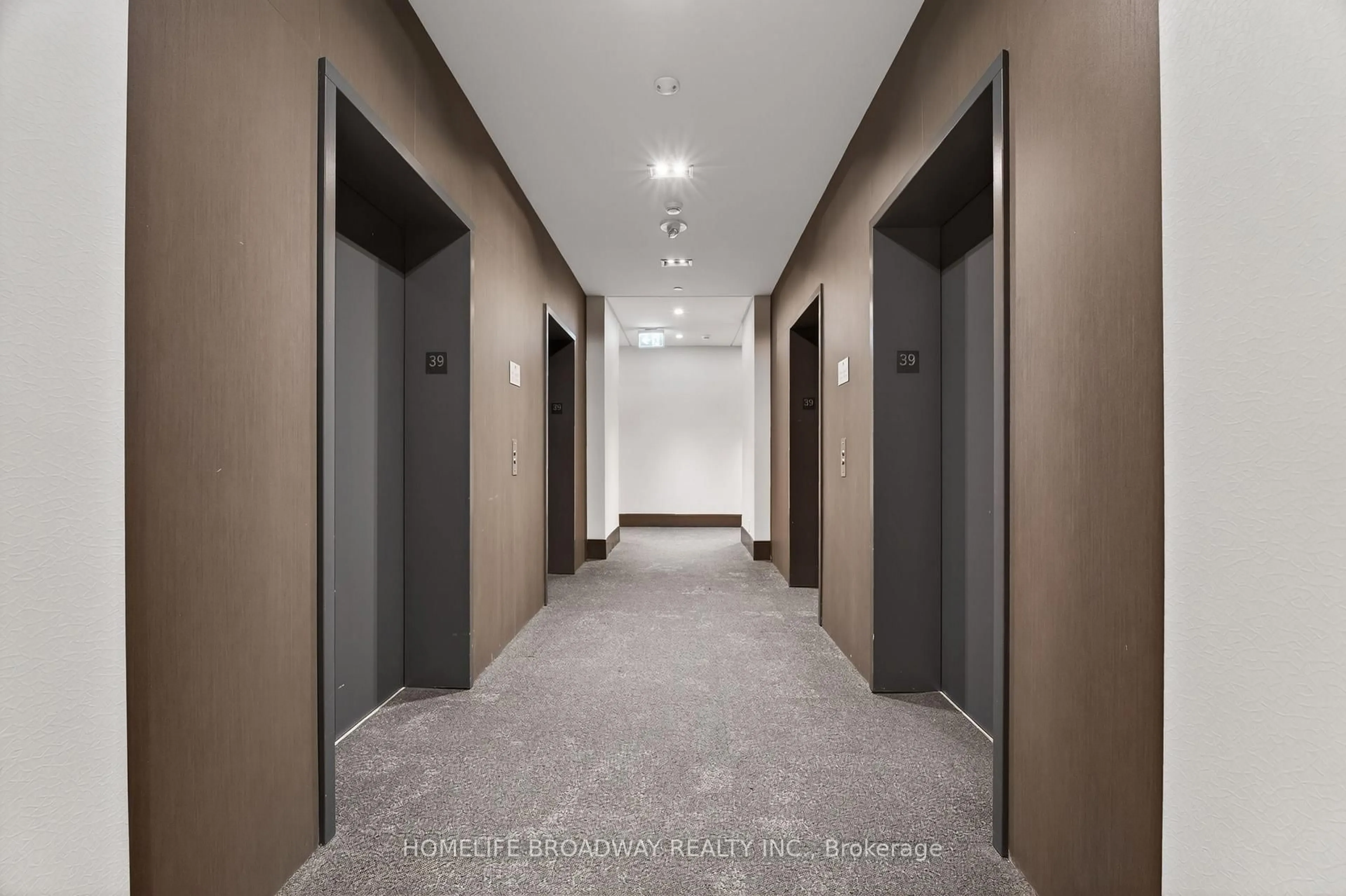 Indoor foyer for 12 Gandhi Lane #3906, Markham Ontario L3T 0G8
