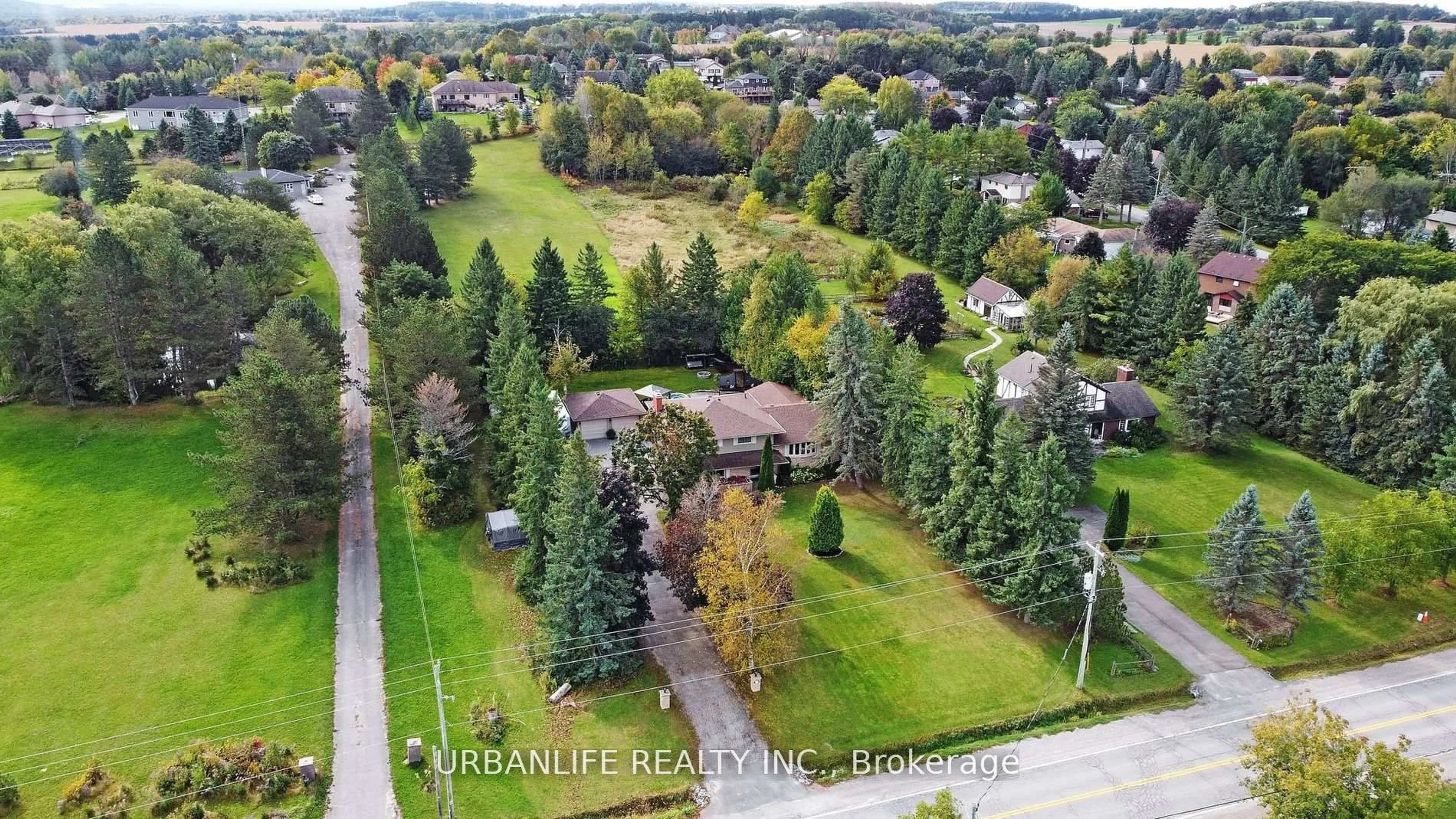 A pic from outside/outdoor area/front of a property/back of a property/a pic from drone, unknown for 739 Regional Rd. 13 Rd, Uxbridge Ontario L0C 1C0