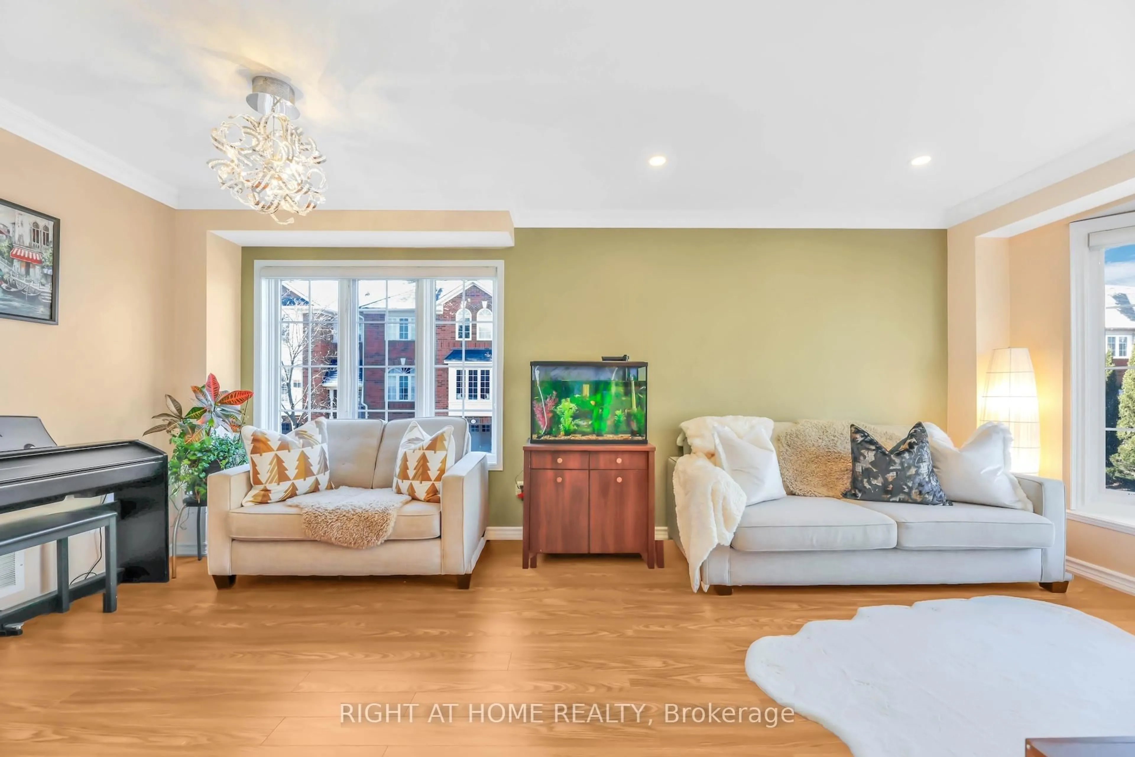 Living room with furniture, unknown for 130 Mosaics Ave, Aurora Ontario L4G 7L5