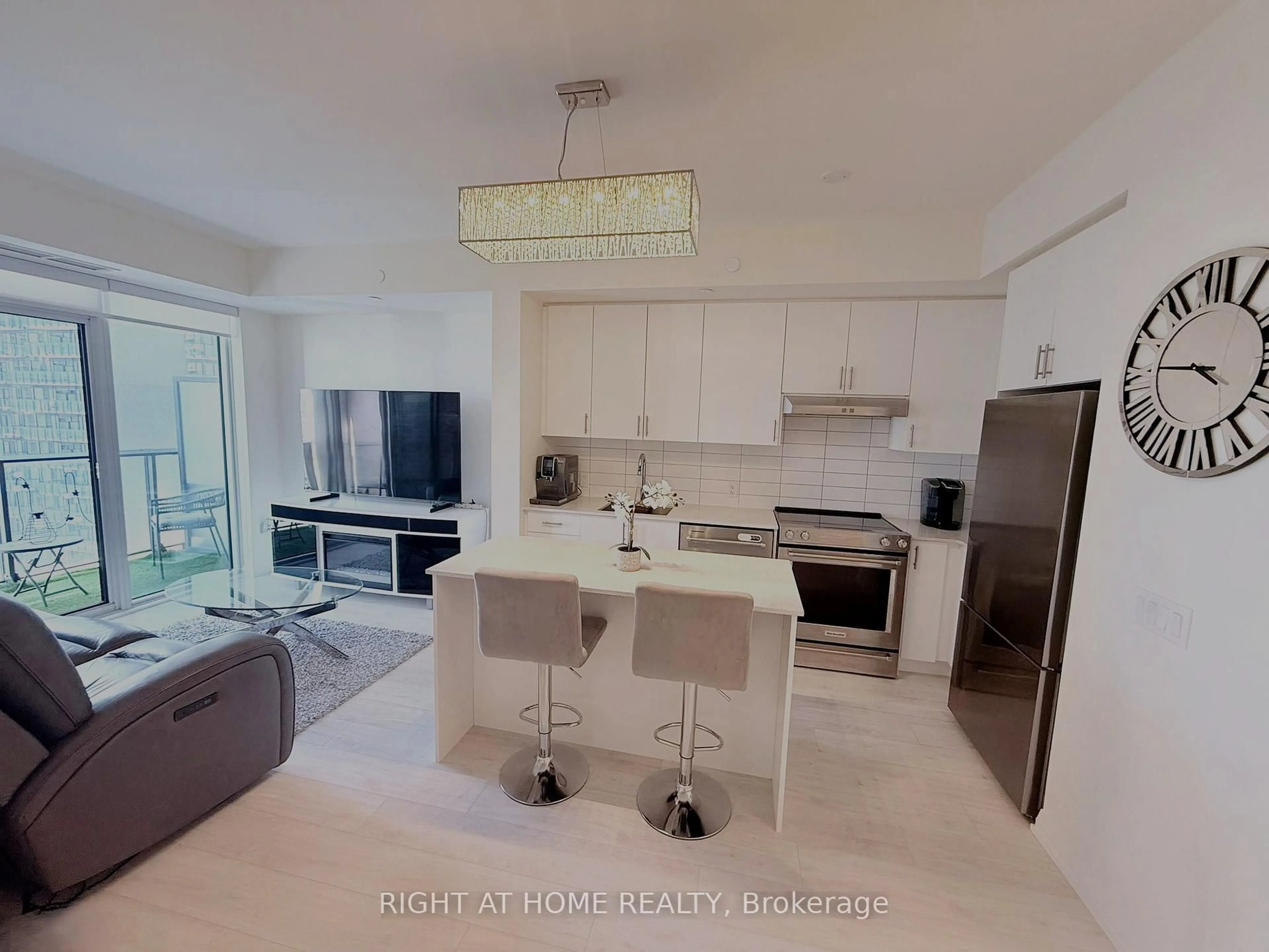 Open concept kitchen, unknown for 9000 Jane St #1704, Vaughan Ontario L4K 0M6
