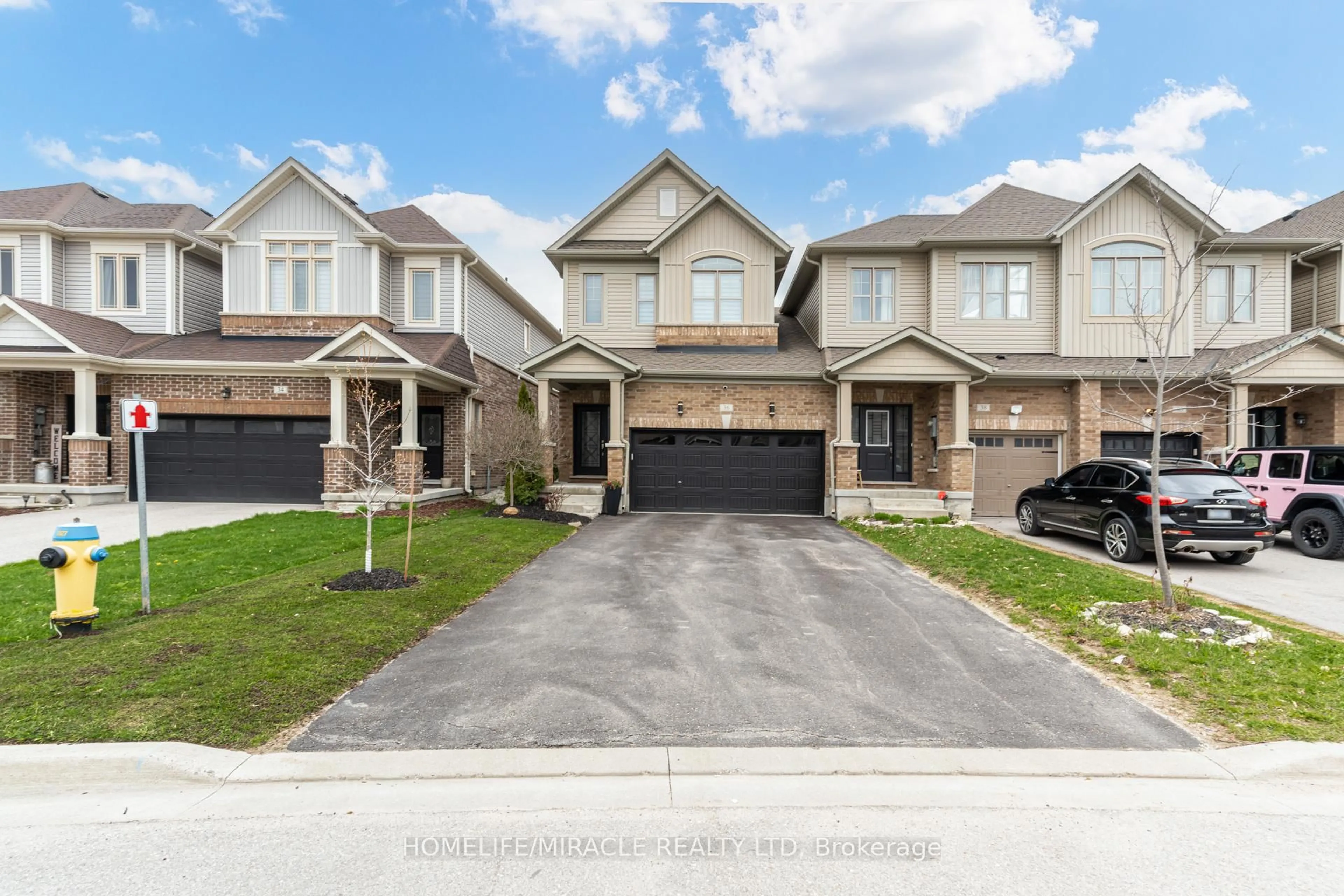 Home with brick exterior material, street for 36 Hoard Ave, New Tecumseth Ontario L9R 0M3