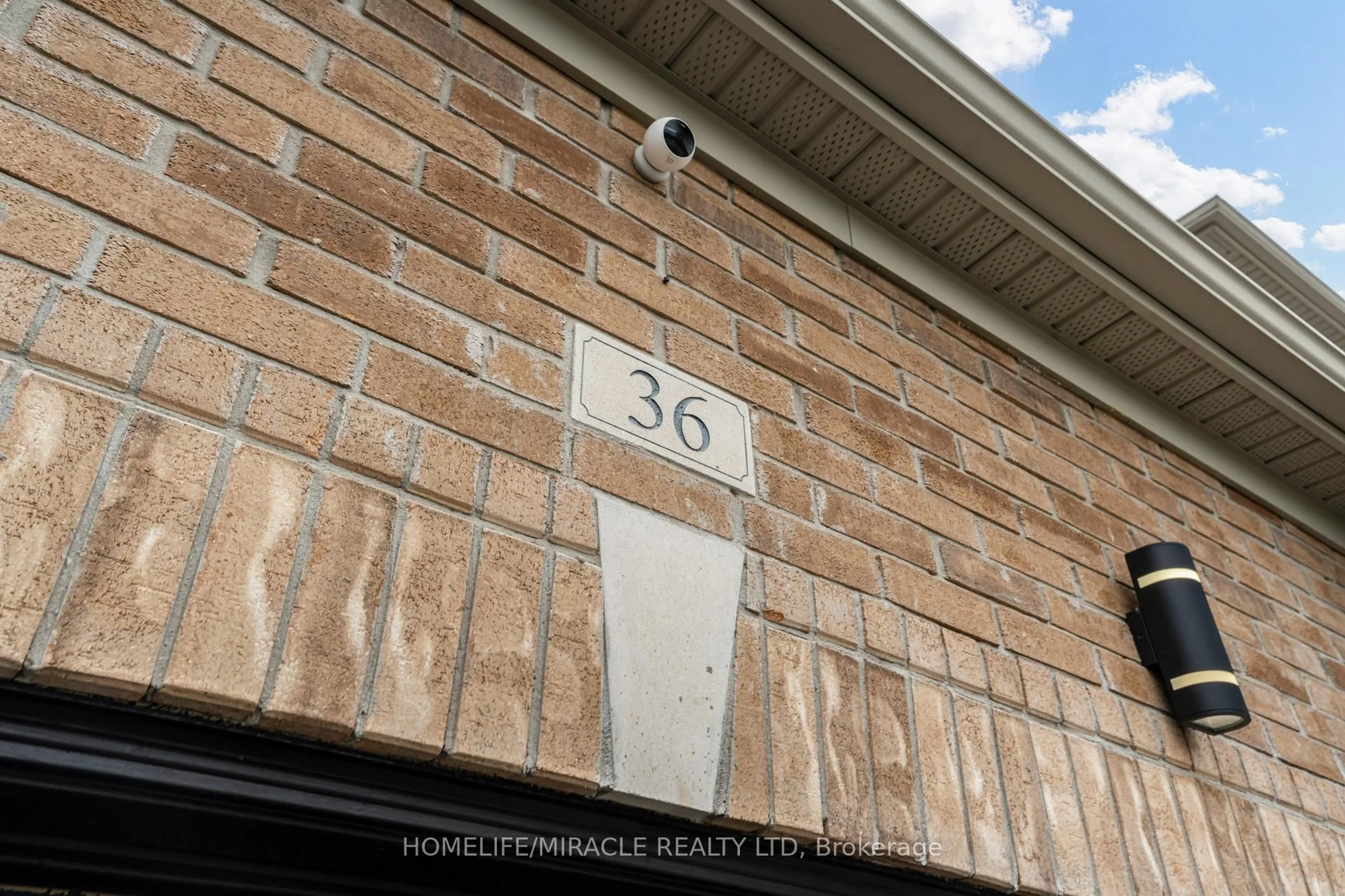 Home with brick exterior material, street for 36 Hoard Ave, New Tecumseth Ontario L9R 0M3