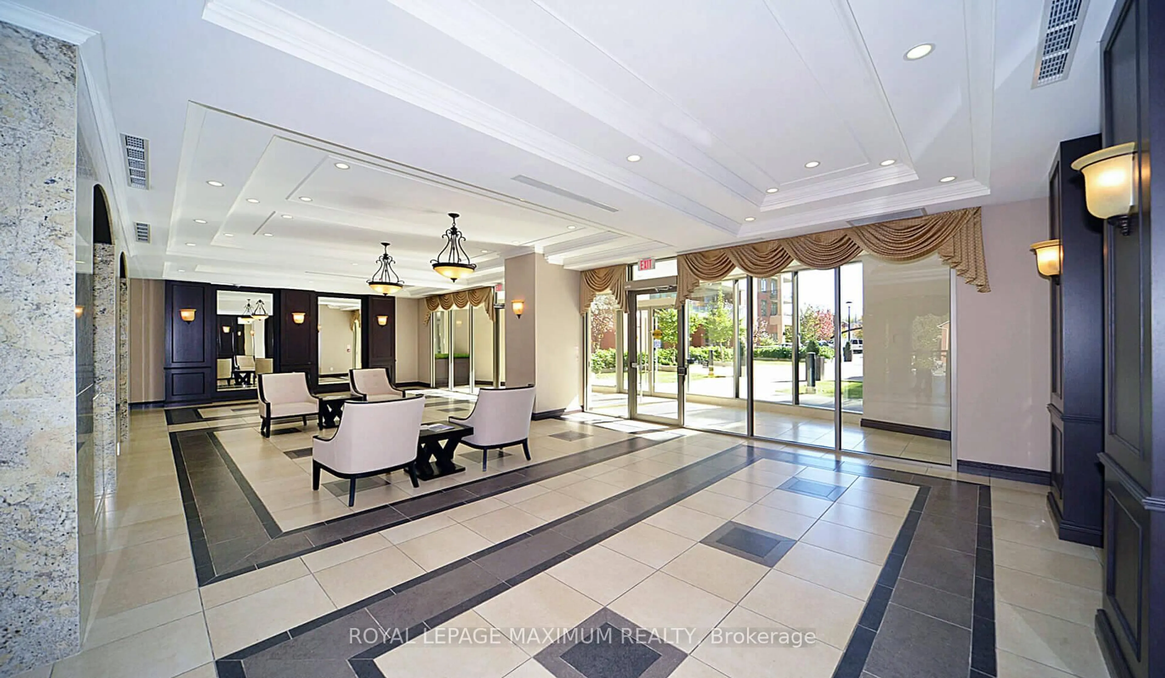 Lobby for 281 Woodbridge Ave #444, Vaughan Ontario L4L 0C6