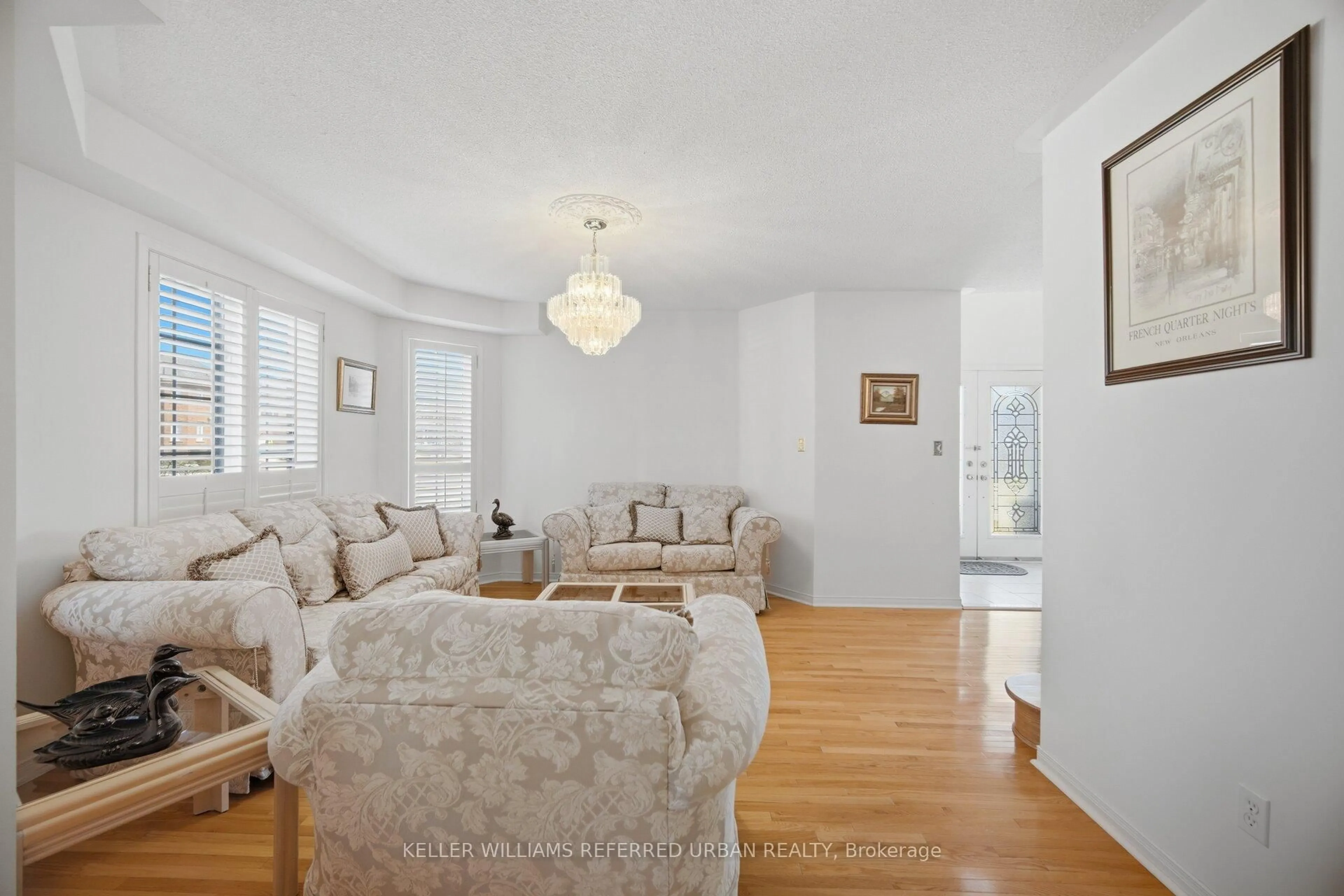 Living room with furniture, unknown for 239 Drummond Dr, Vaughan Ontario L6A 3C1