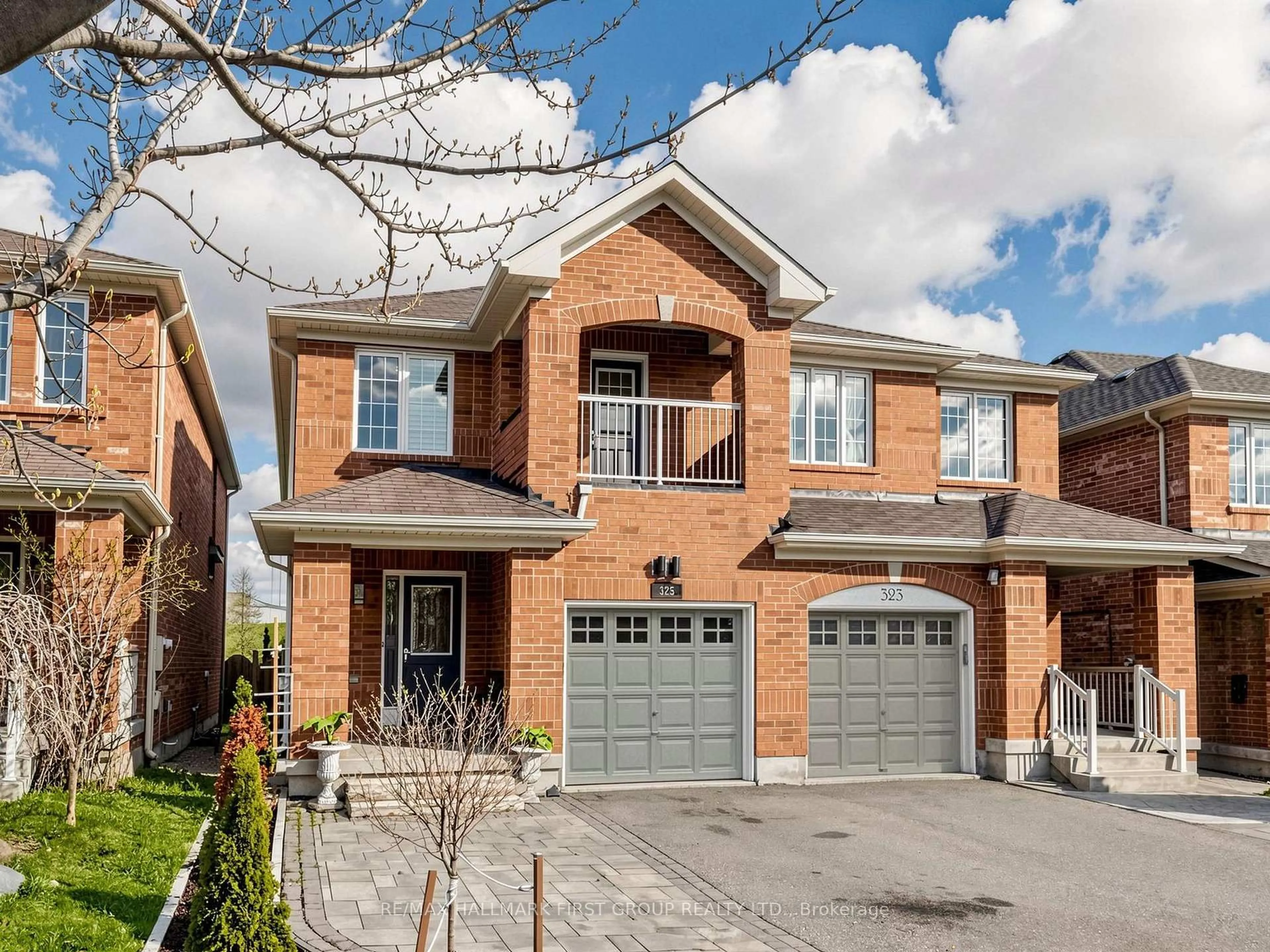 Home with brick exterior material, street for 325 Isaac Murray Ave, Vaughan Ontario L6A 4P2
