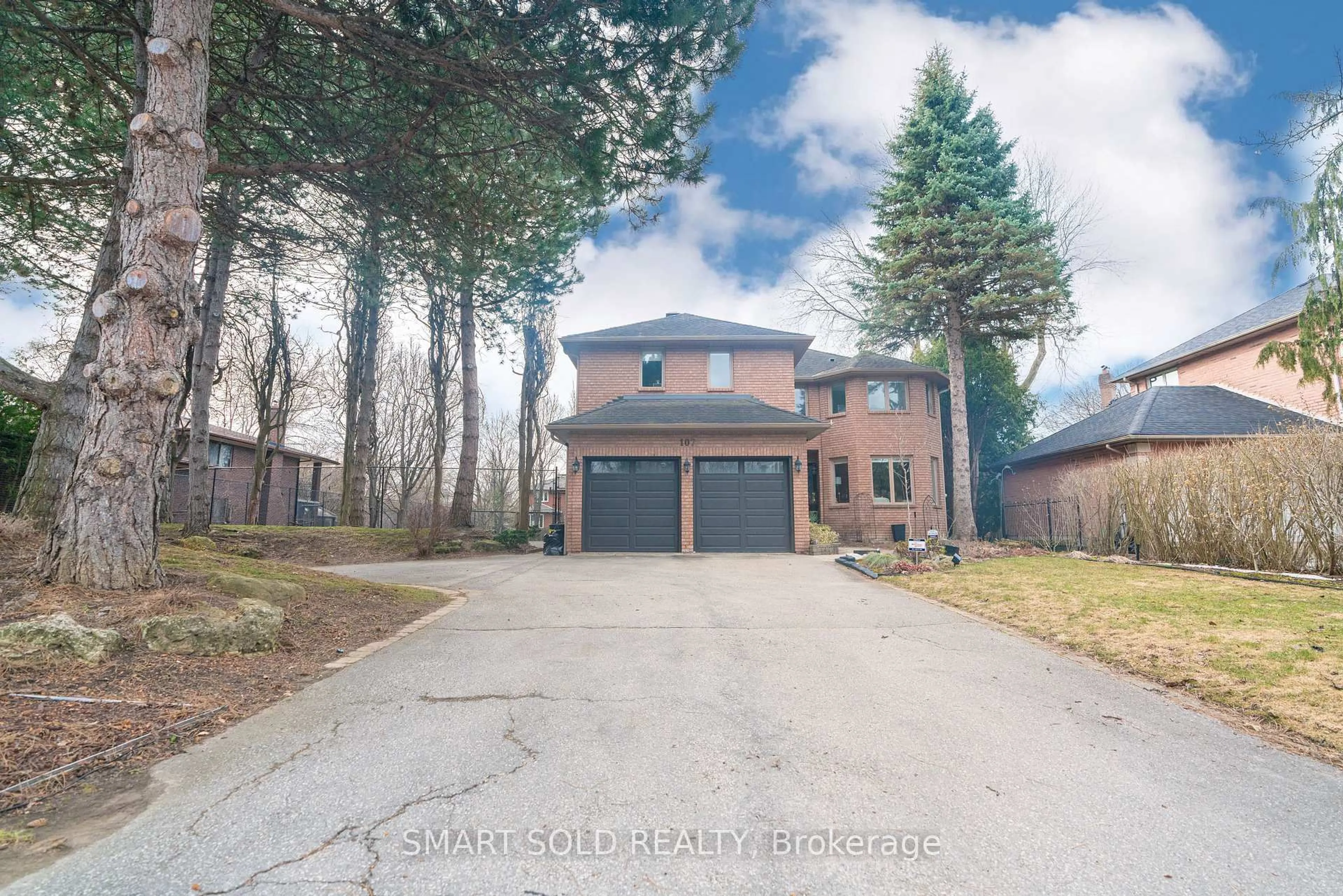 Home with brick exterior material, street for 107 Arnold Ave, Vaughan Ontario L4J 1B6