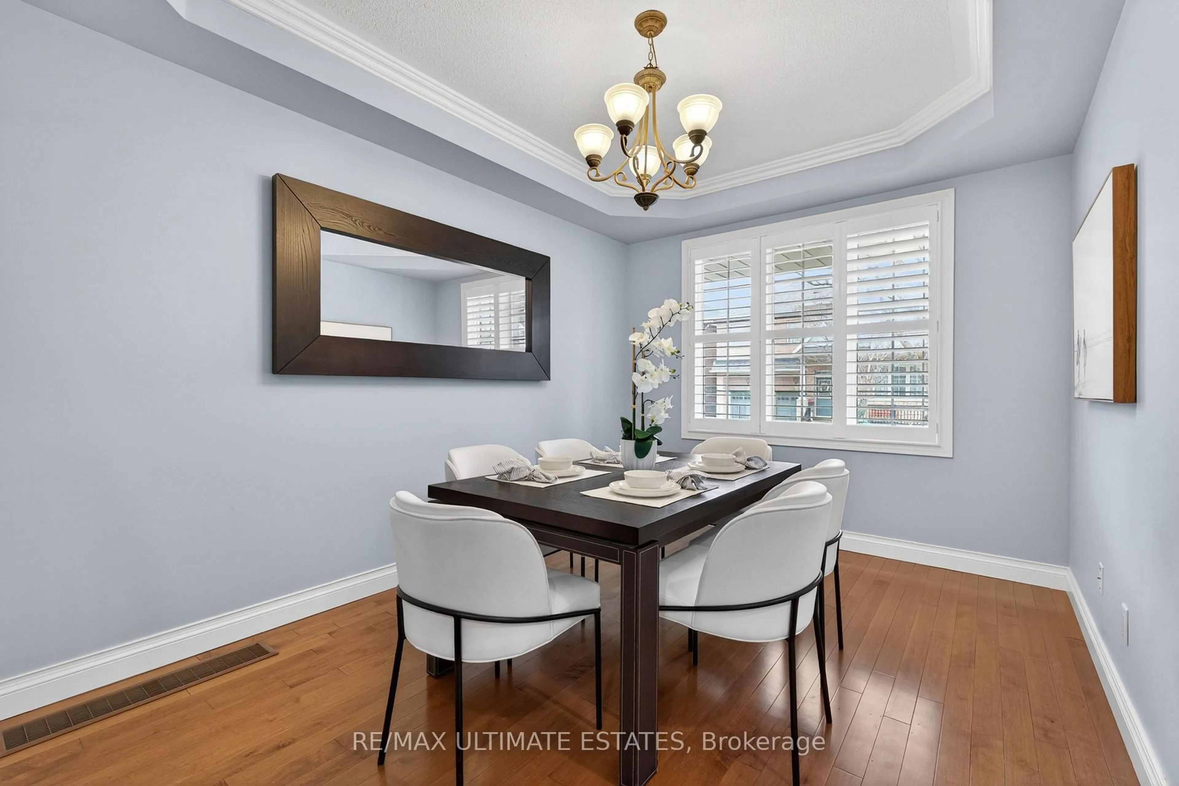 Dining room, unknown for 29 Lakespring Dr, Markham Ontario L6C 2Y9