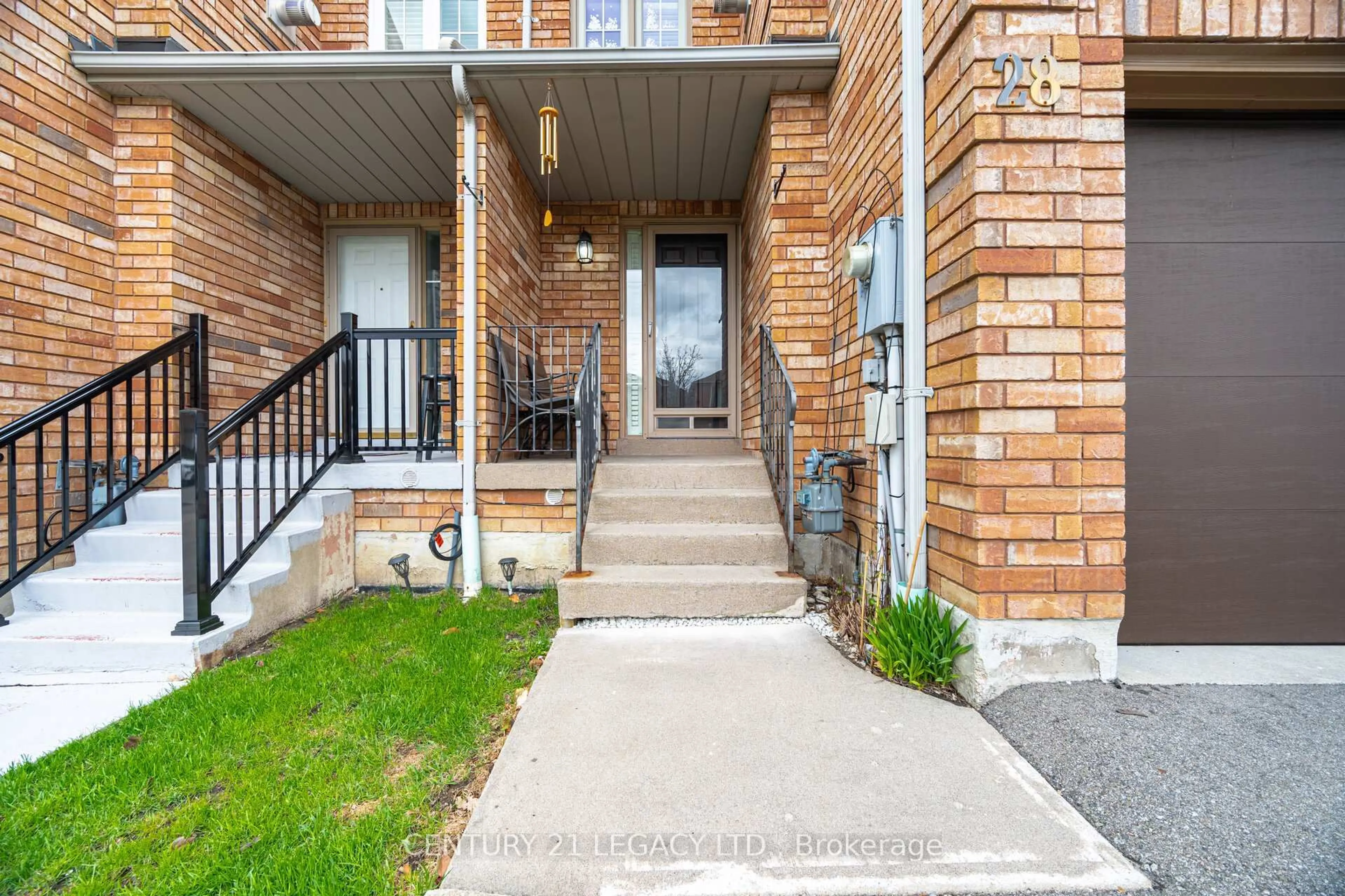 Unknown for 28 Wildfire Rd, Vaughan Ontario L4L 8Y9