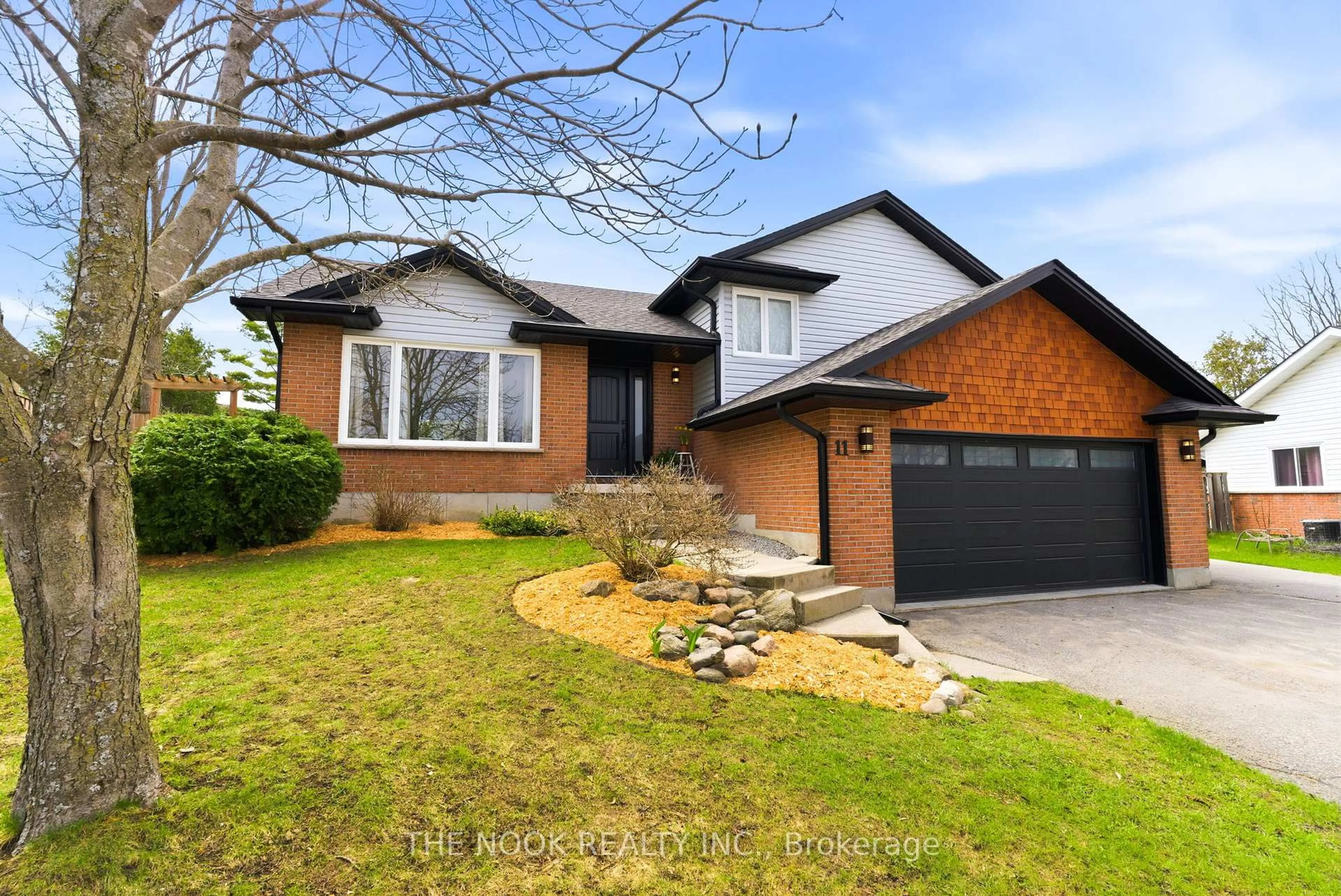 Home with brick exterior material, street for 11 Lynn Cres, Brock Ontario L0E 1E0