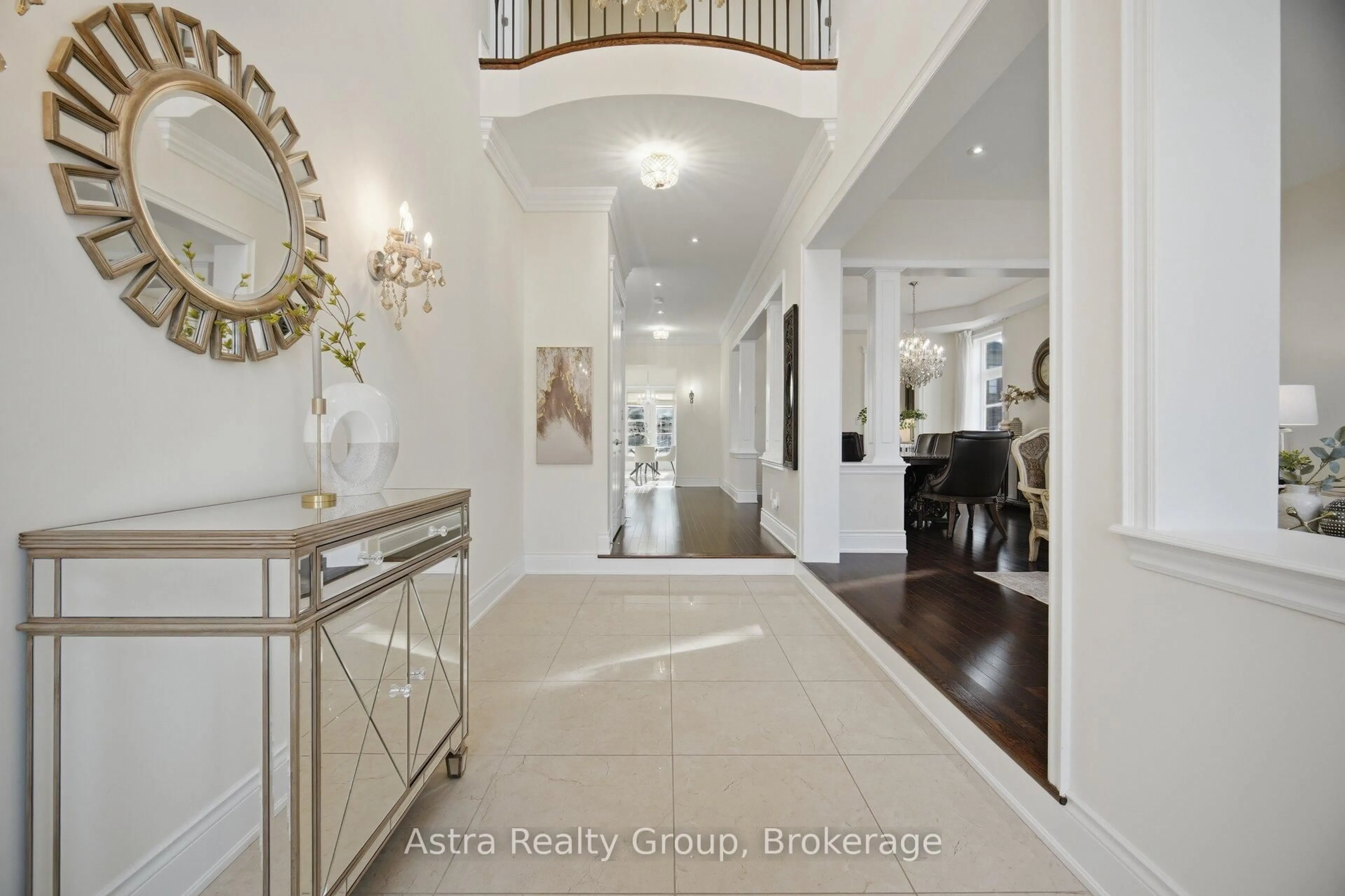 Indoor entryway for 75 Virtue Cres, Vaughan Ontario L4H 4C3