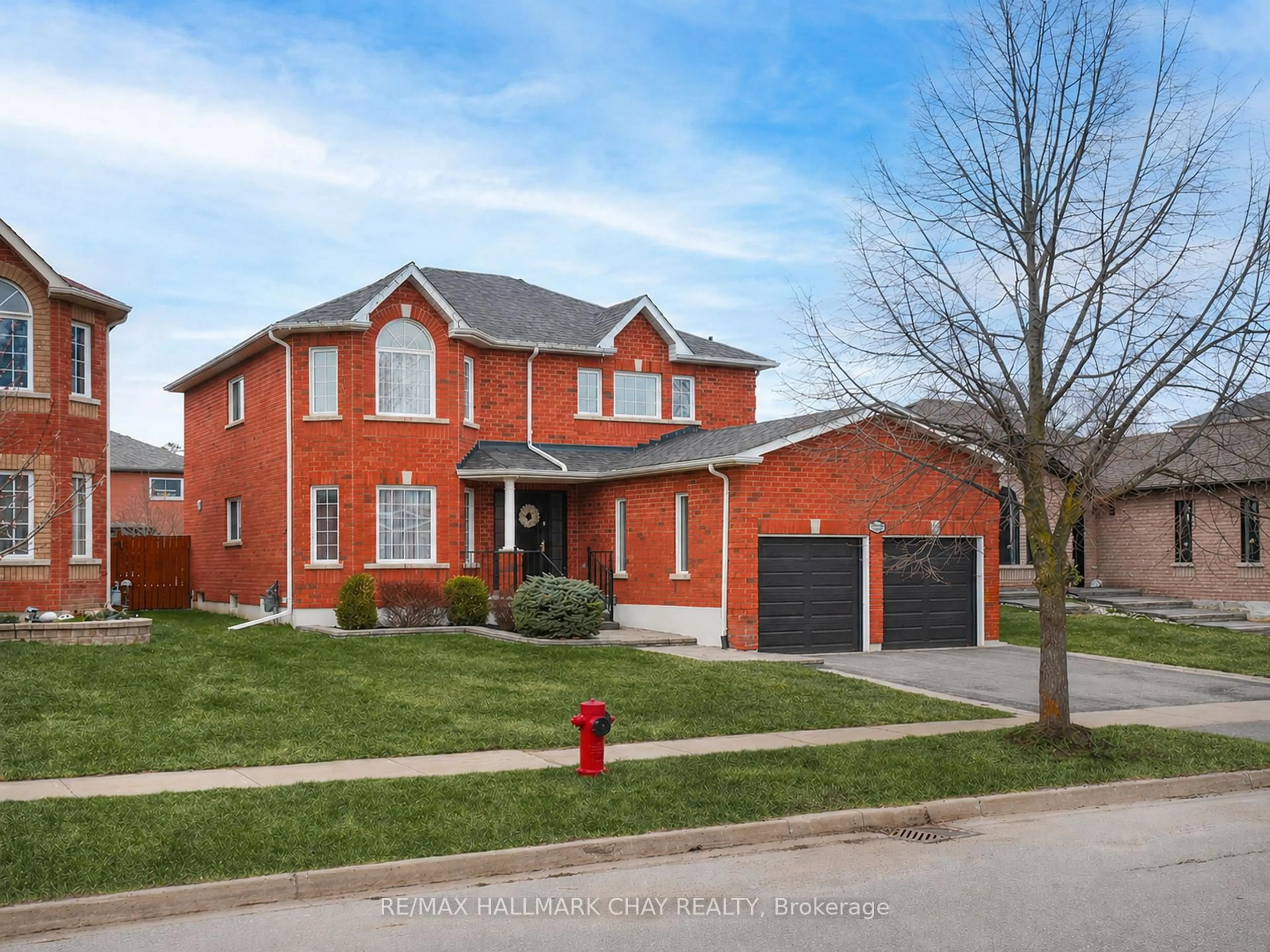 Home with brick exterior material, street for 2292 Jack Cres, Innisfil Ontario L9S 2C8