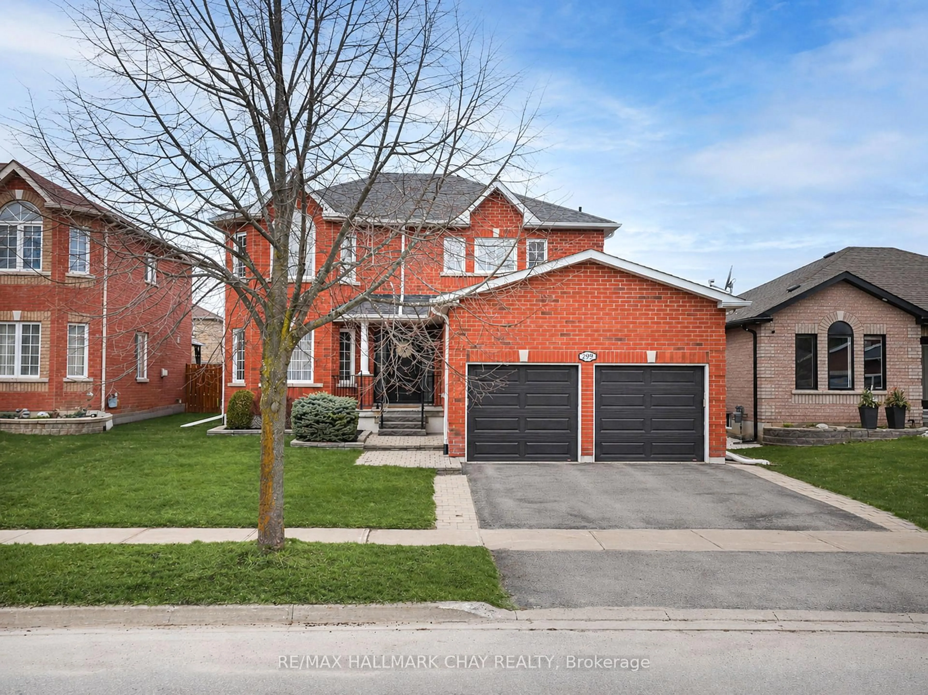 Home with brick exterior material, street for 2292 Jack Cres, Innisfil Ontario L9S 2C8