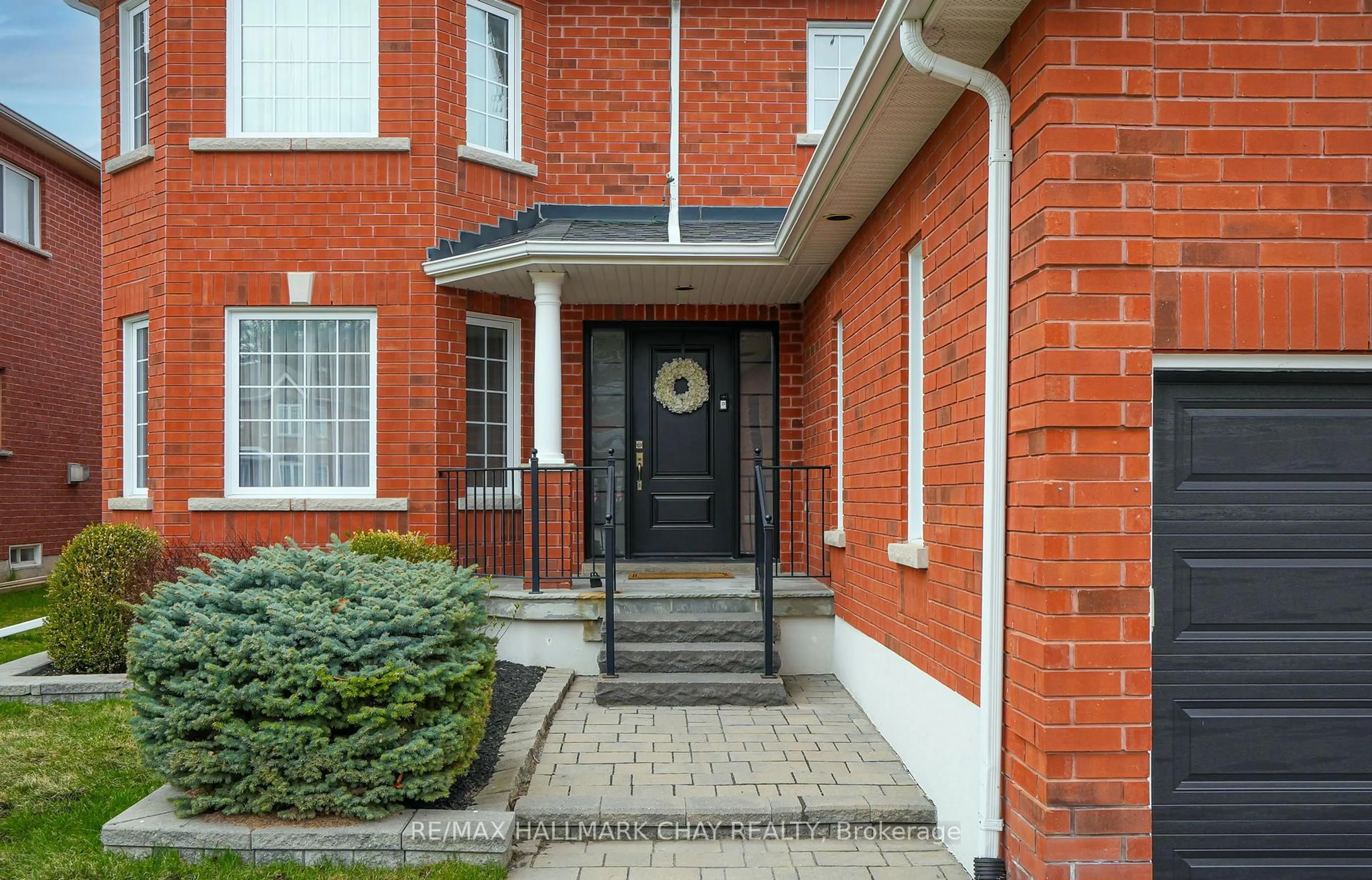 Home with brick exterior material, street for 2292 Jack Cres, Innisfil Ontario L9S 2C8