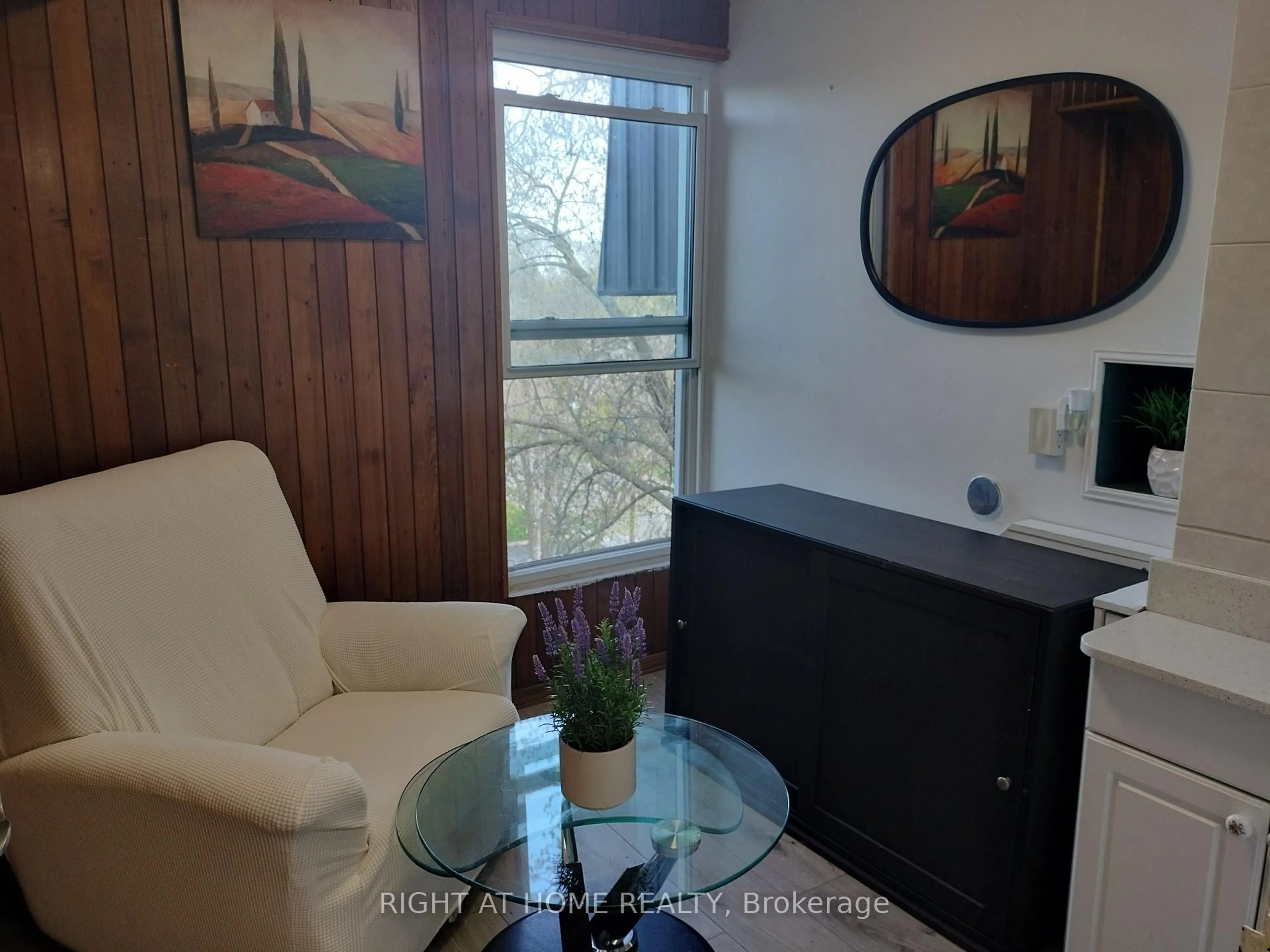 Unknown for 16B Elgin St #357, Markham Ontario L3T 4T4