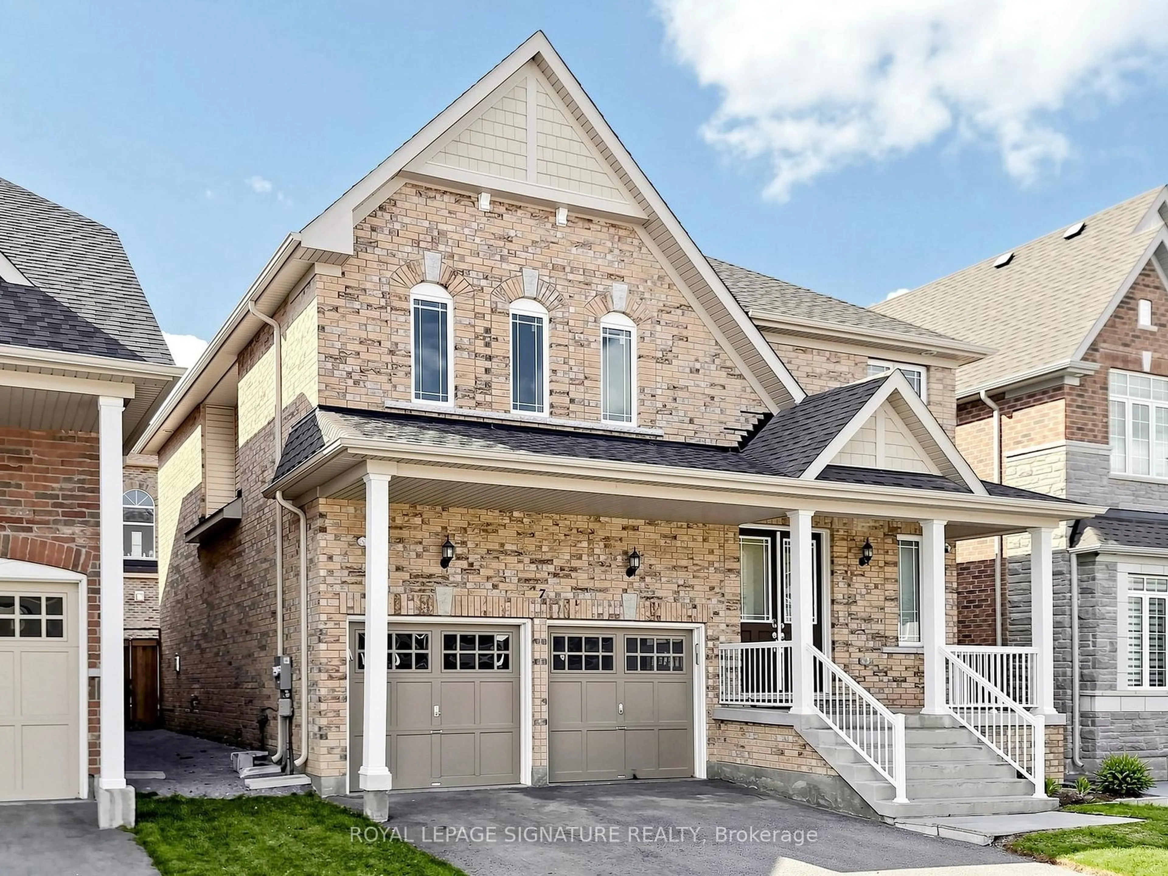 Home with brick exterior material, street for 7 Kingknoll Cres, Georgina Ontario L4P 0H6