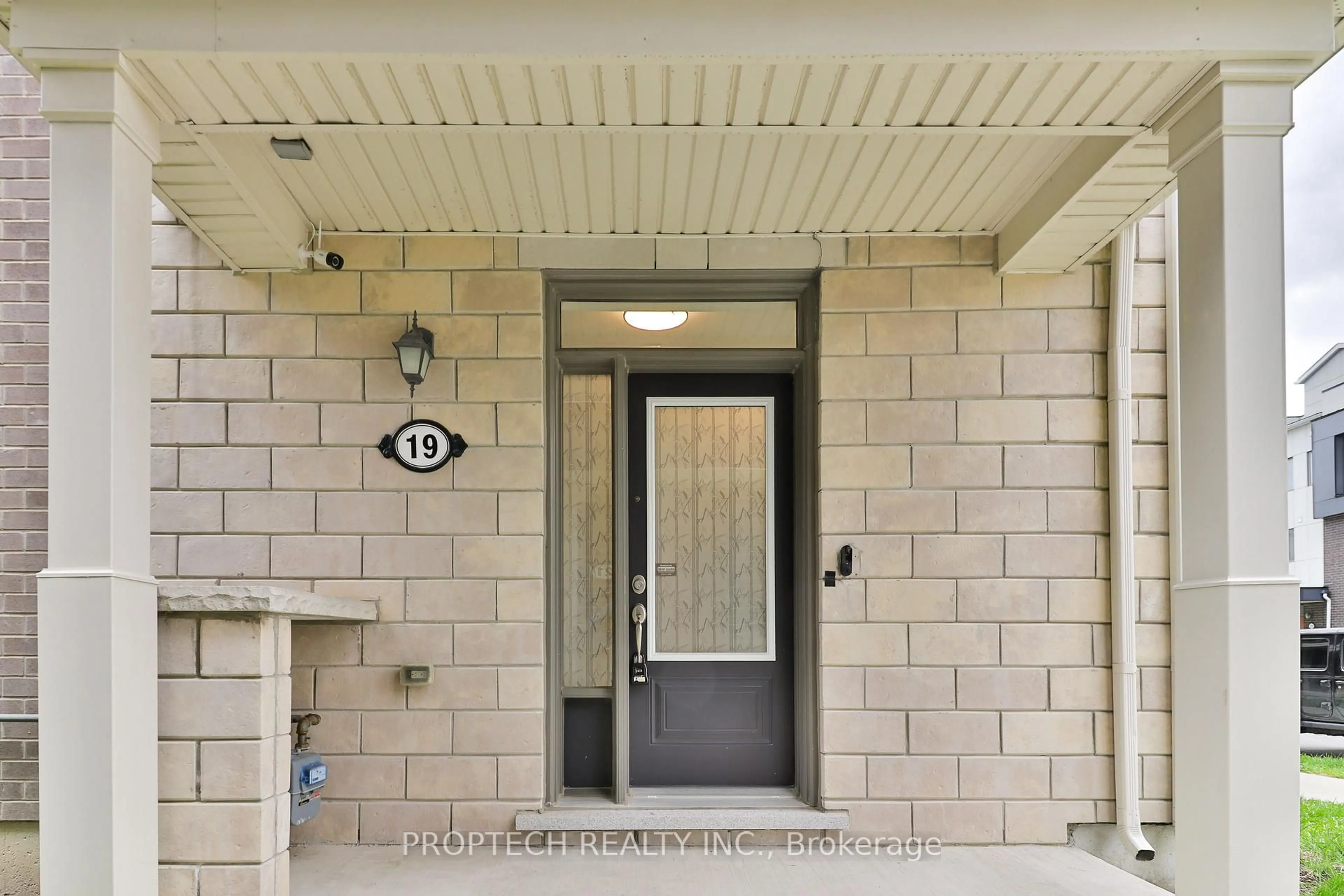 Indoor entryway for 19 Frederick Wilson Ave, Markham Ontario L6B 1N2