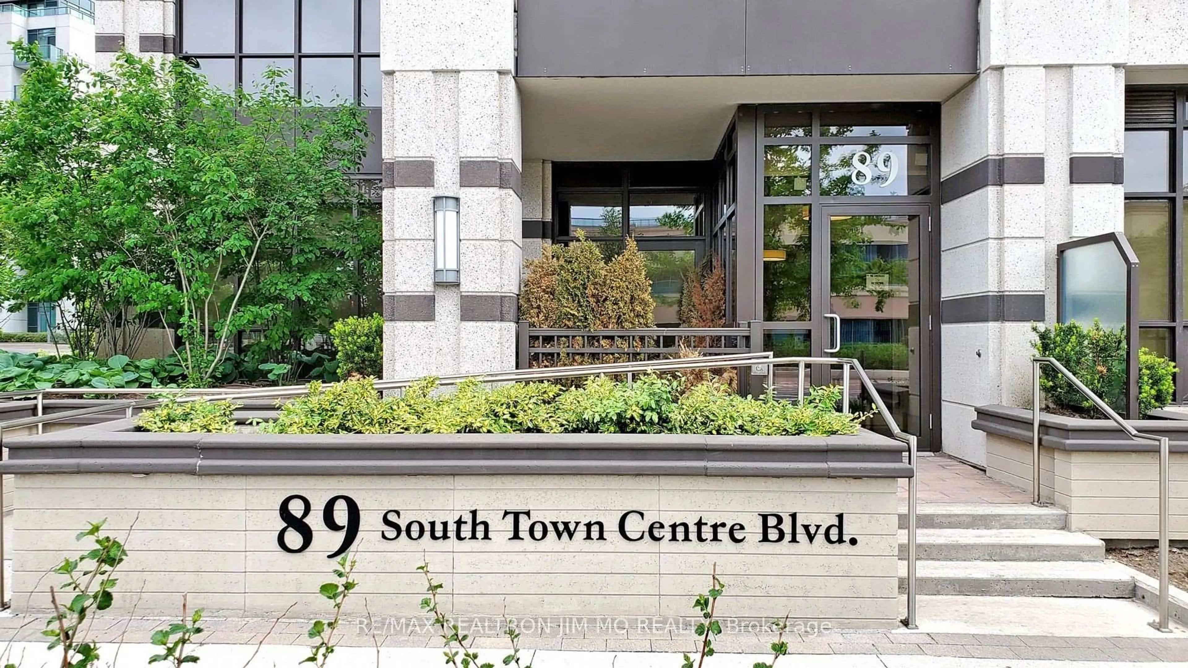 Lobby for 89 South Town Centre Blvd #Ph 1802, Markham Ontario L6G 0E8