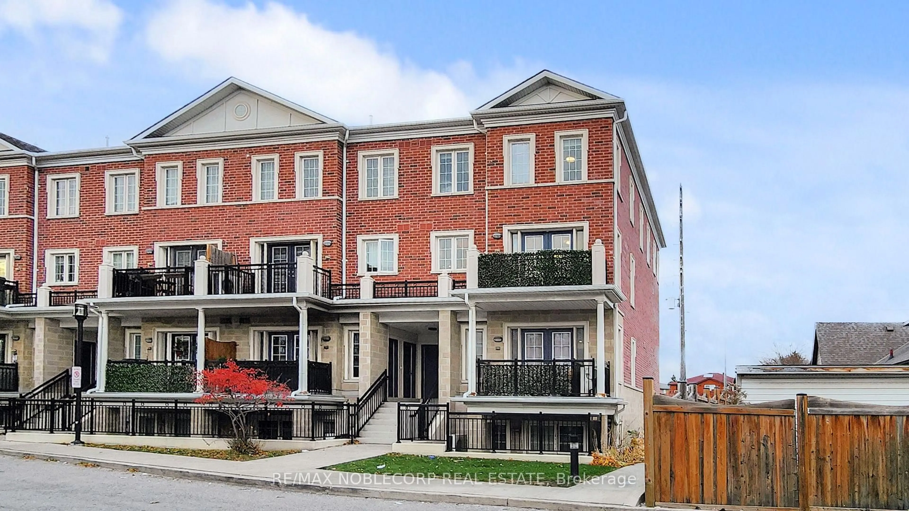 Home with brick exterior material, street for 26 Bruce St #E08, Vaughan Ontario L4L 1J4