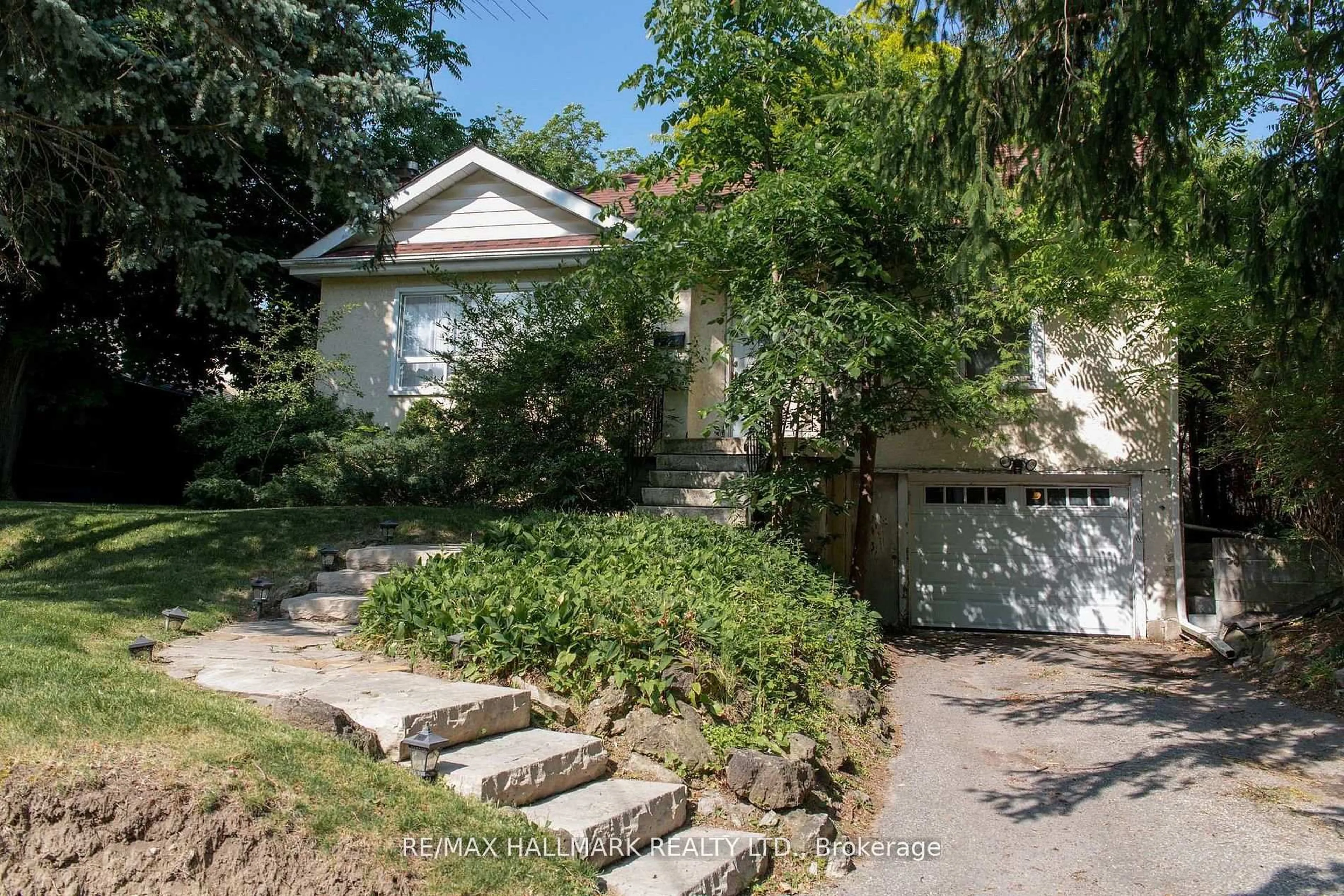 Unknown for 86 Church St, Richmond Hill Ontario L4C 1W3