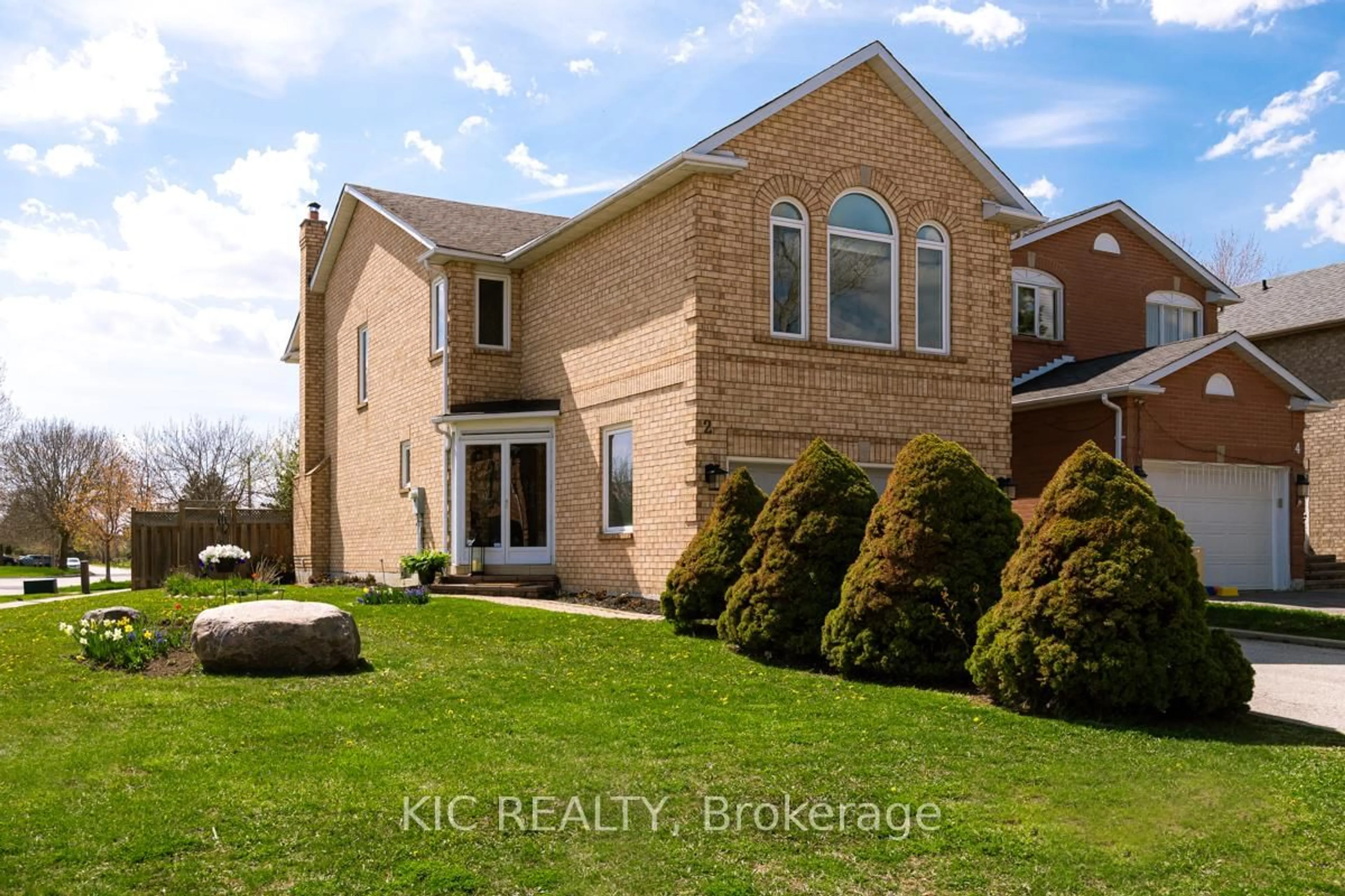 Home with brick exterior material, unknown for 2 Bayel Cres, Richmond Hill Ontario L4S 1C2