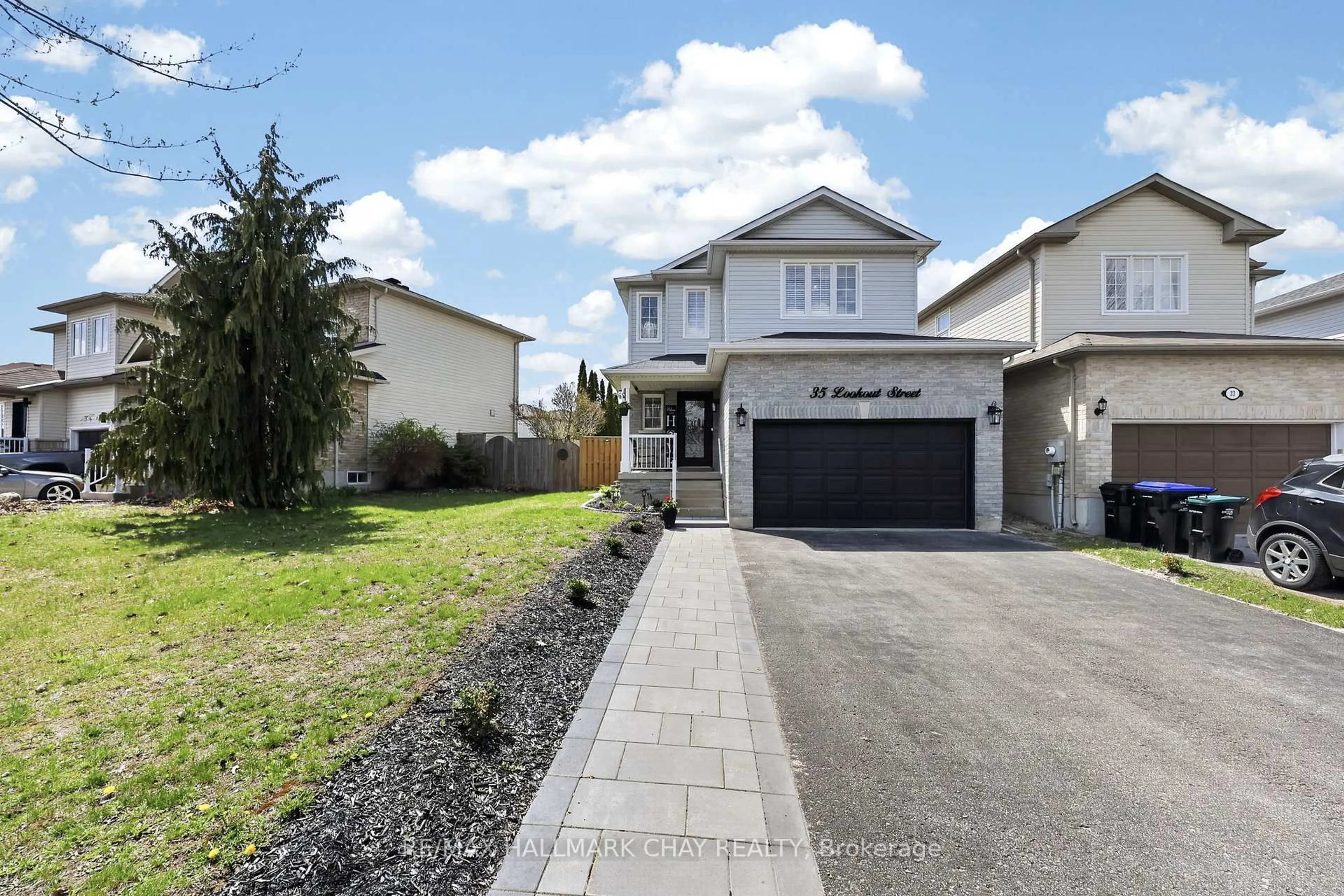 Unknown for 35 Lookout St, Essa Ontario L0M 1B4