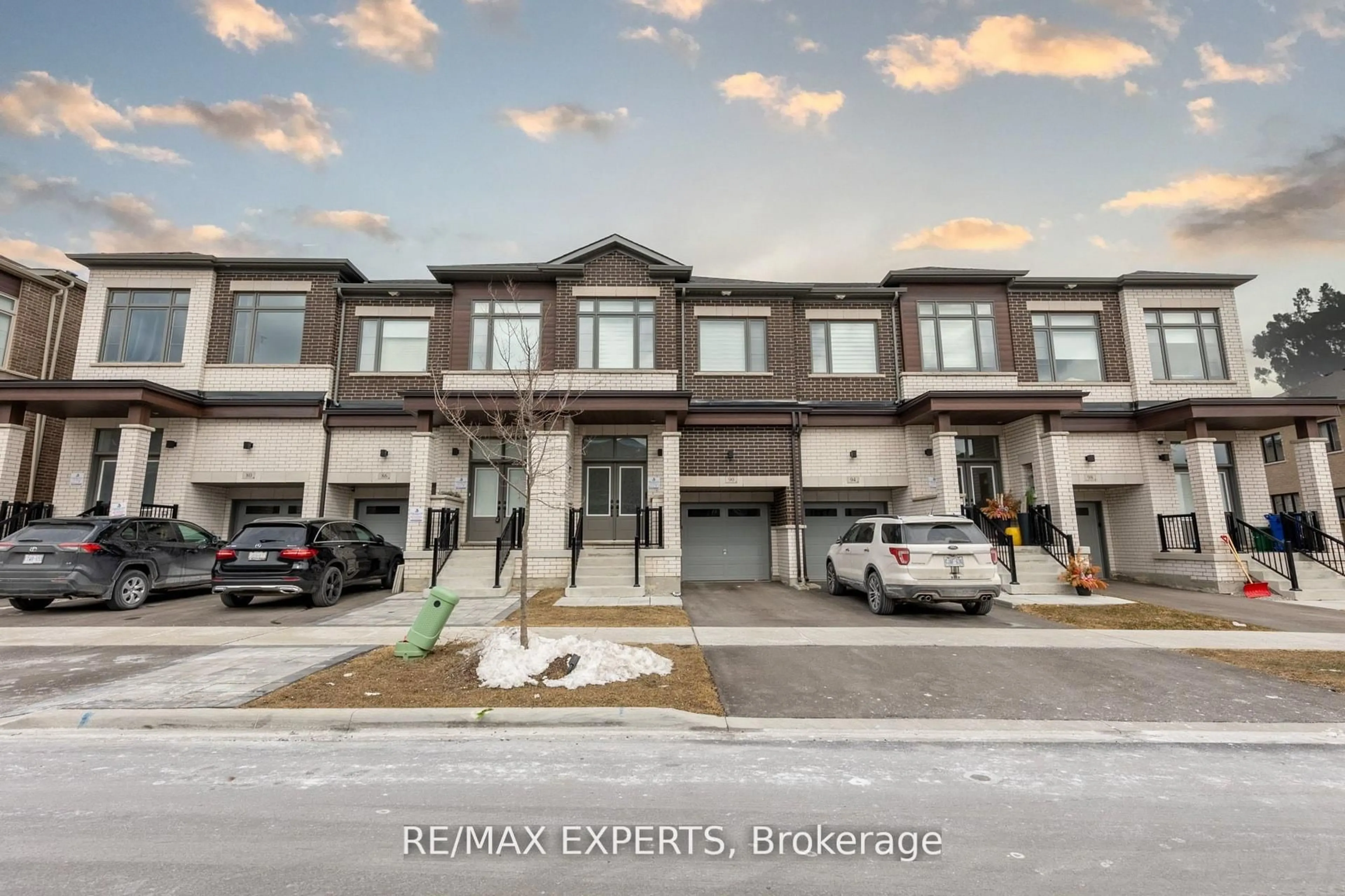 Unknown for 90 Singhampton Rd, Vaughan Ontario L4H 5J6