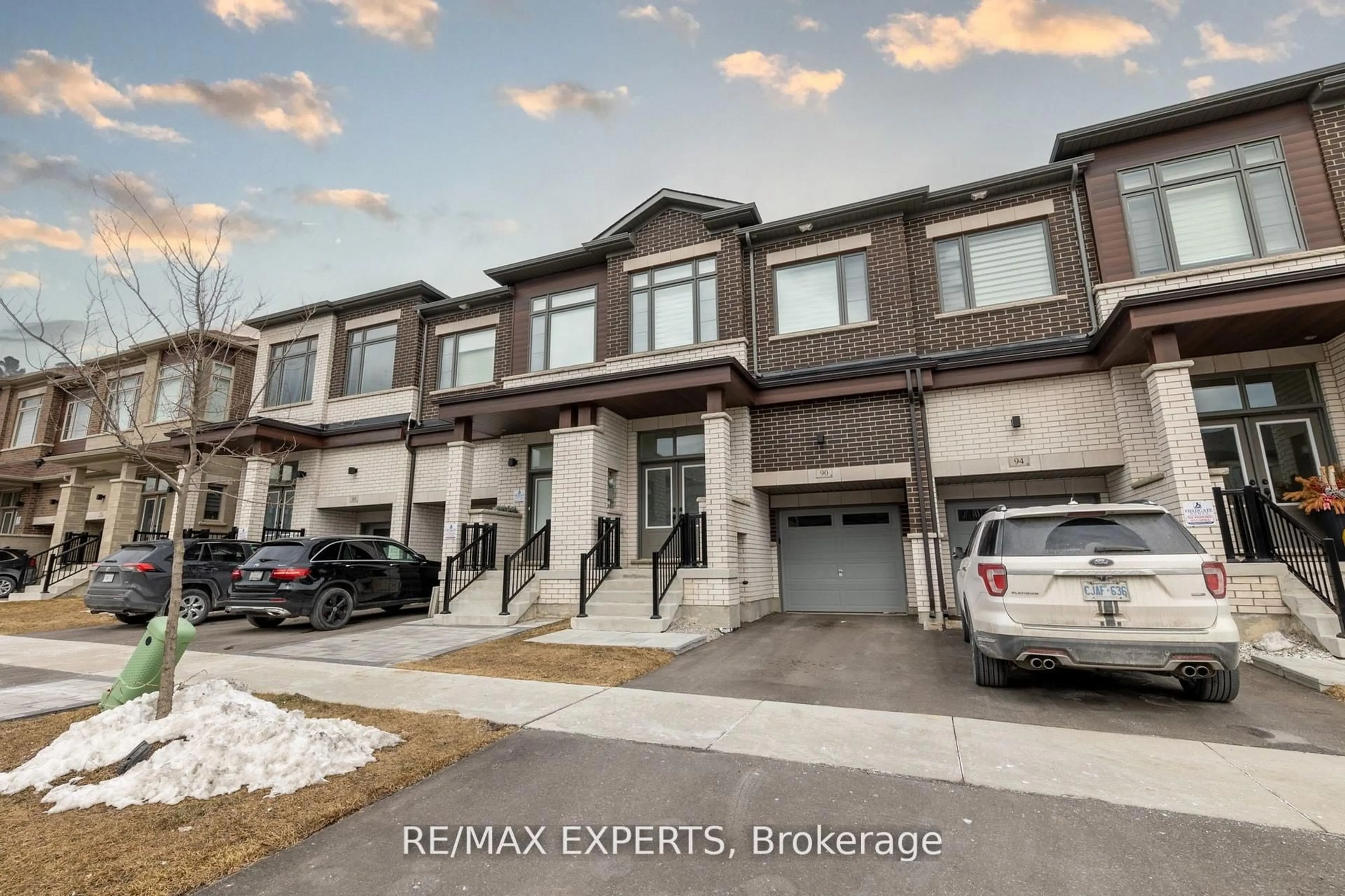 Unknown for 90 Singhampton Rd, Vaughan Ontario L4H 5J6