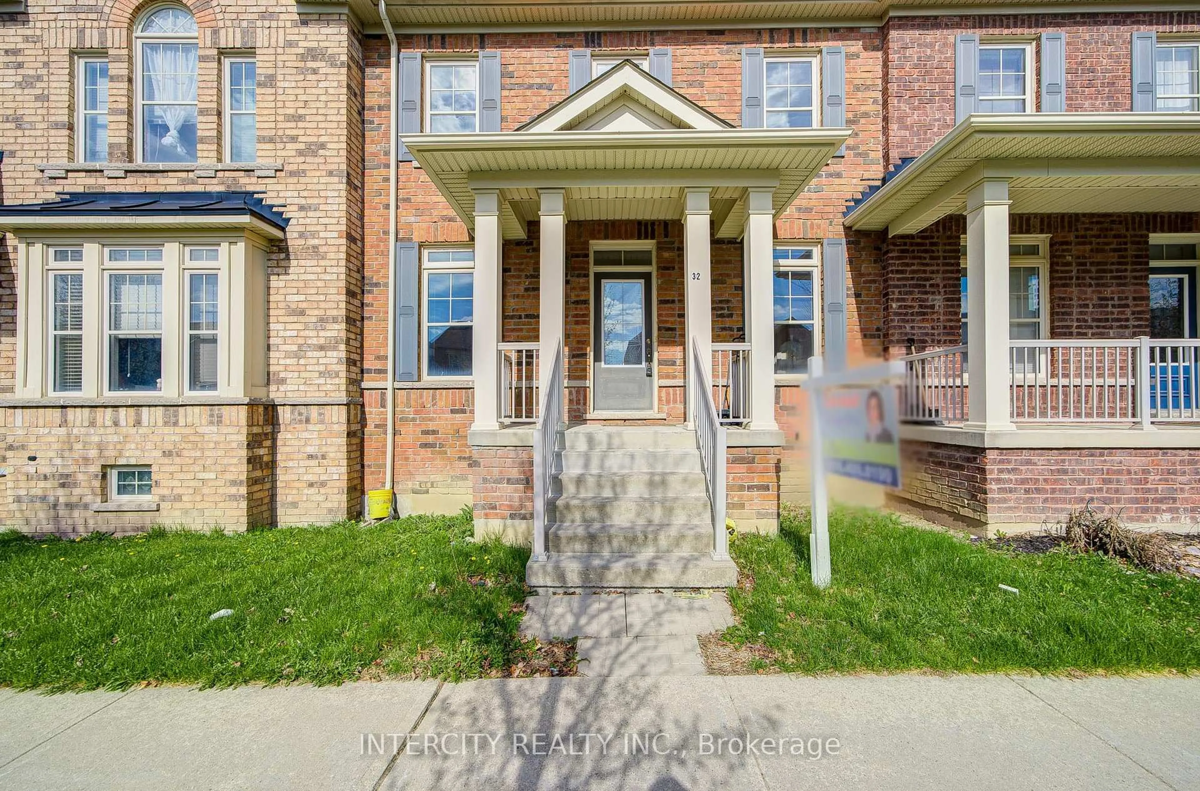 Home with brick exterior material, street for 32 Ivory Silk Dr, Markham Ontario L6C 0G8