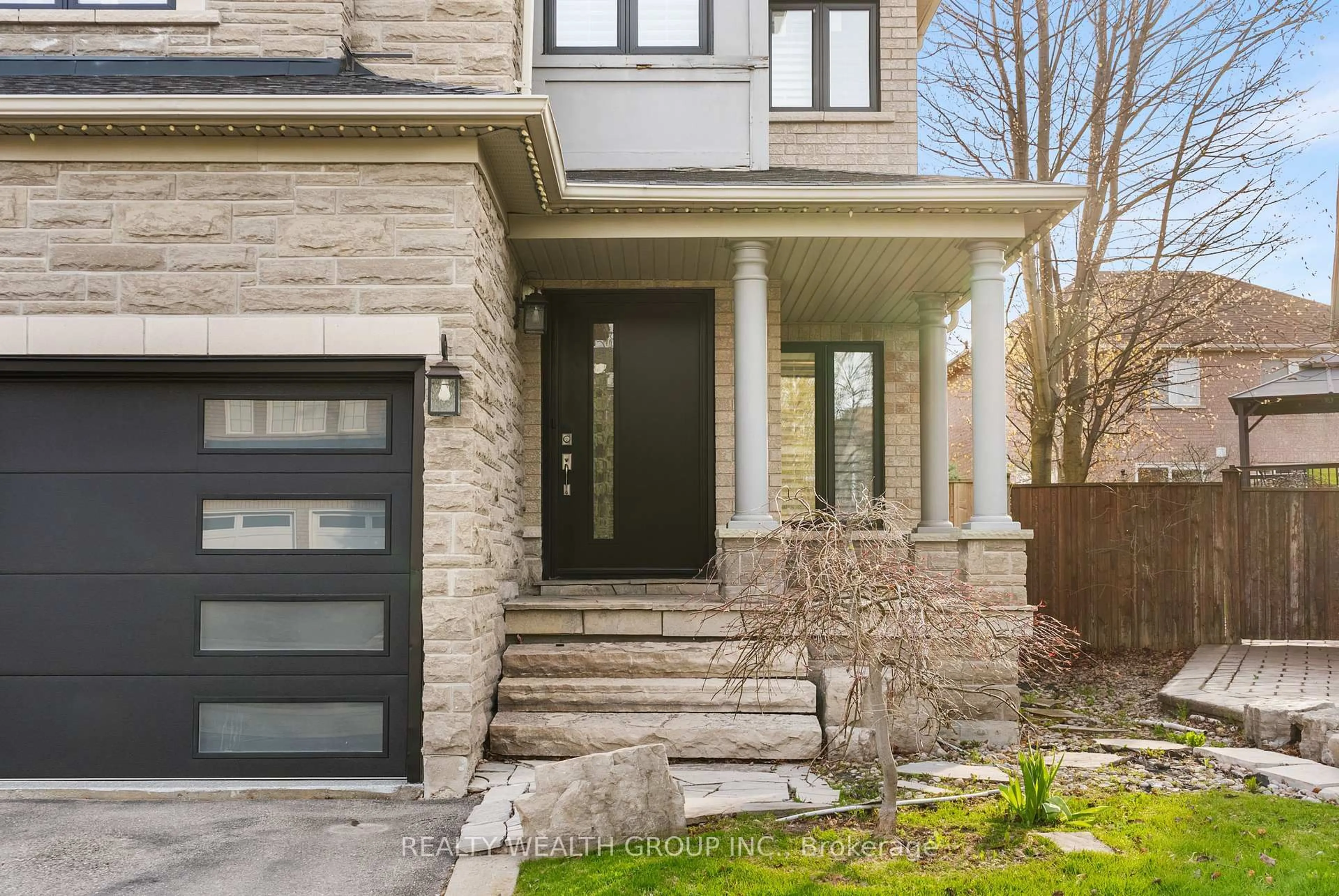 Home with brick exterior material, street for 185 Regency View Hts, Vaughan Ontario L6A 3V3