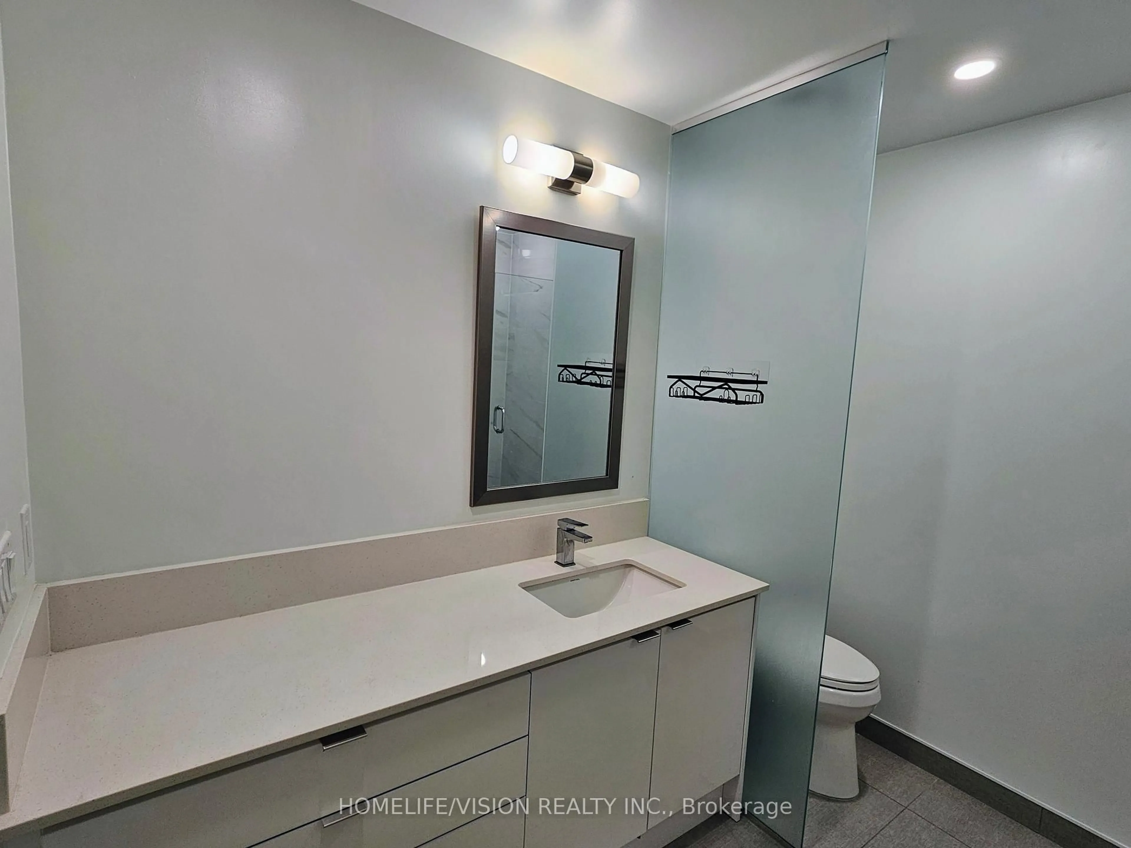 Standard bathroom, unknown for 11782 Ninth Line #311A, Whitchurch-Stouffville Ontario L4A 5E9