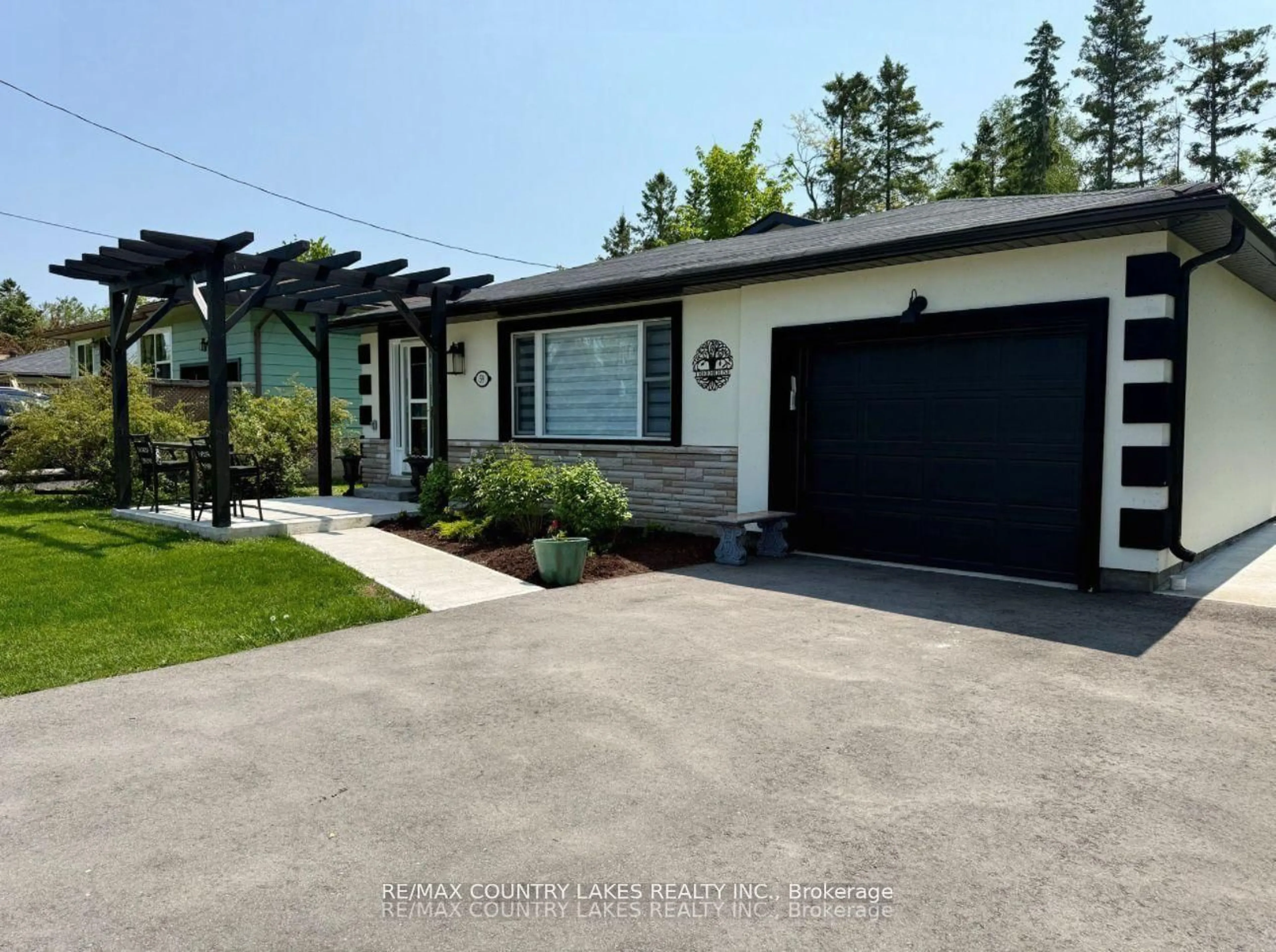 Home with brick exterior material, street for 59 Third St, Brock Ontario L0K 1A0