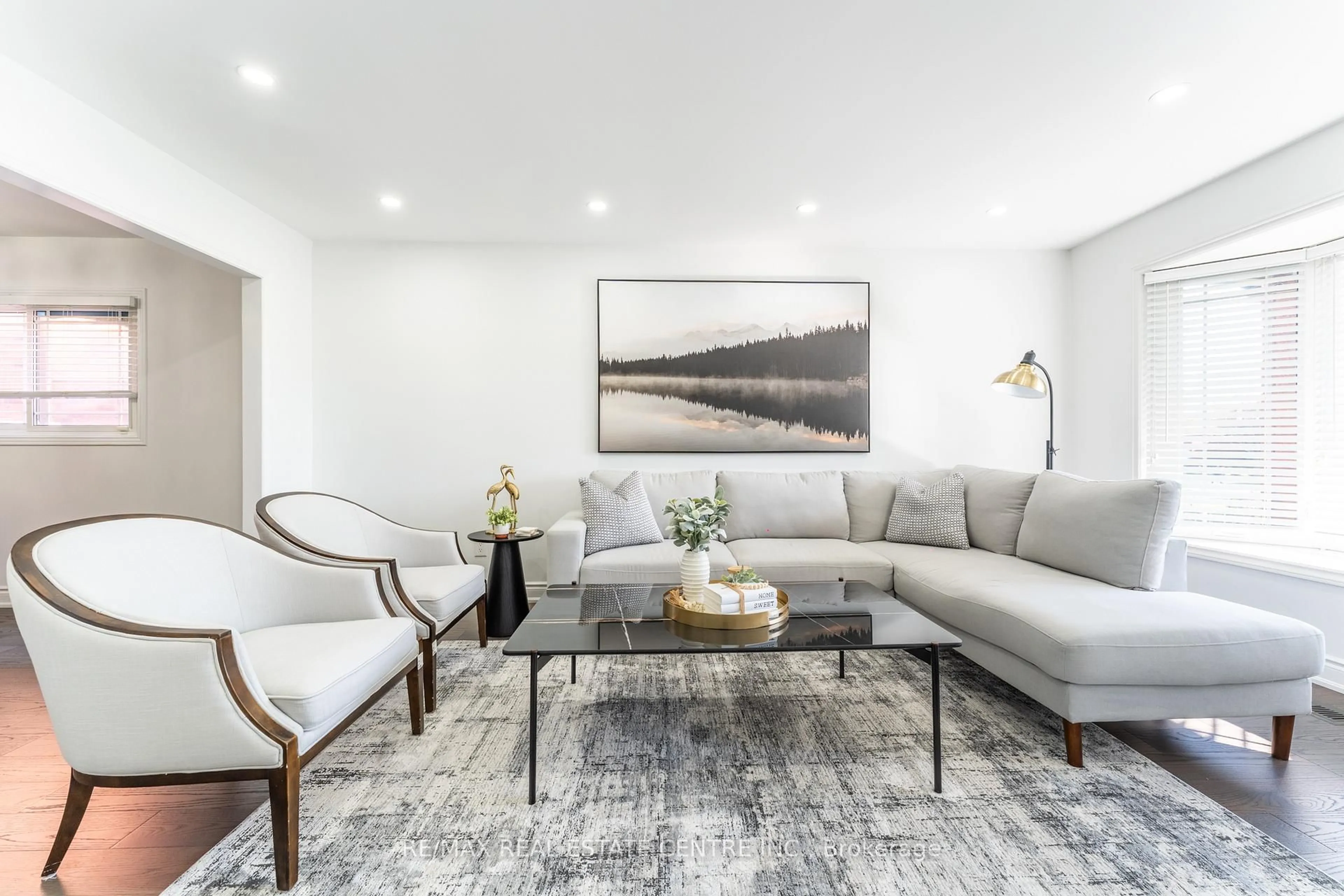Living room with furniture, unknown for 499 Aberdeen Ave, Vaughan Ontario L4L 5J5
