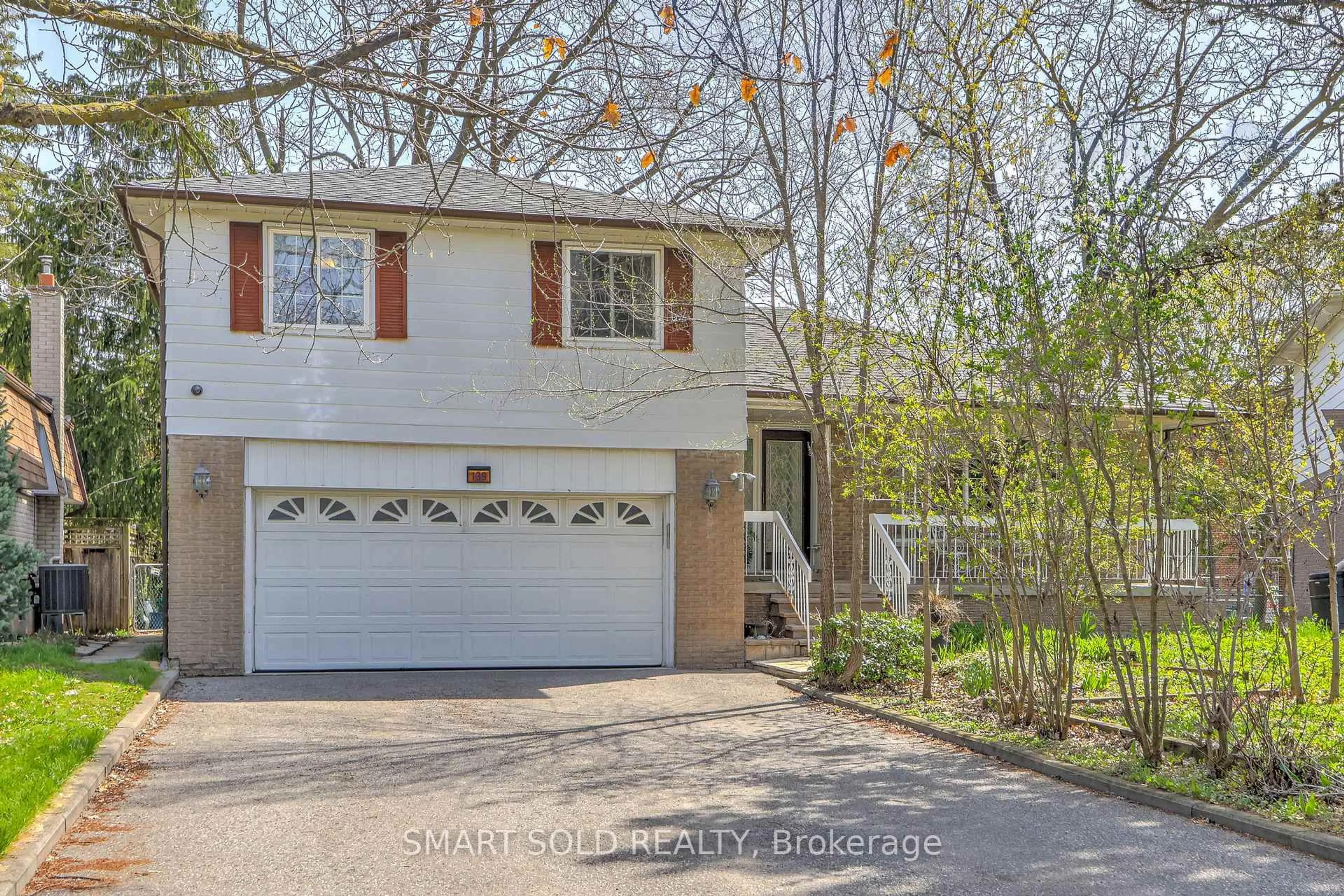 Unknown for 139 Marla Crt, Richmond Hill Ontario L4C 4S1