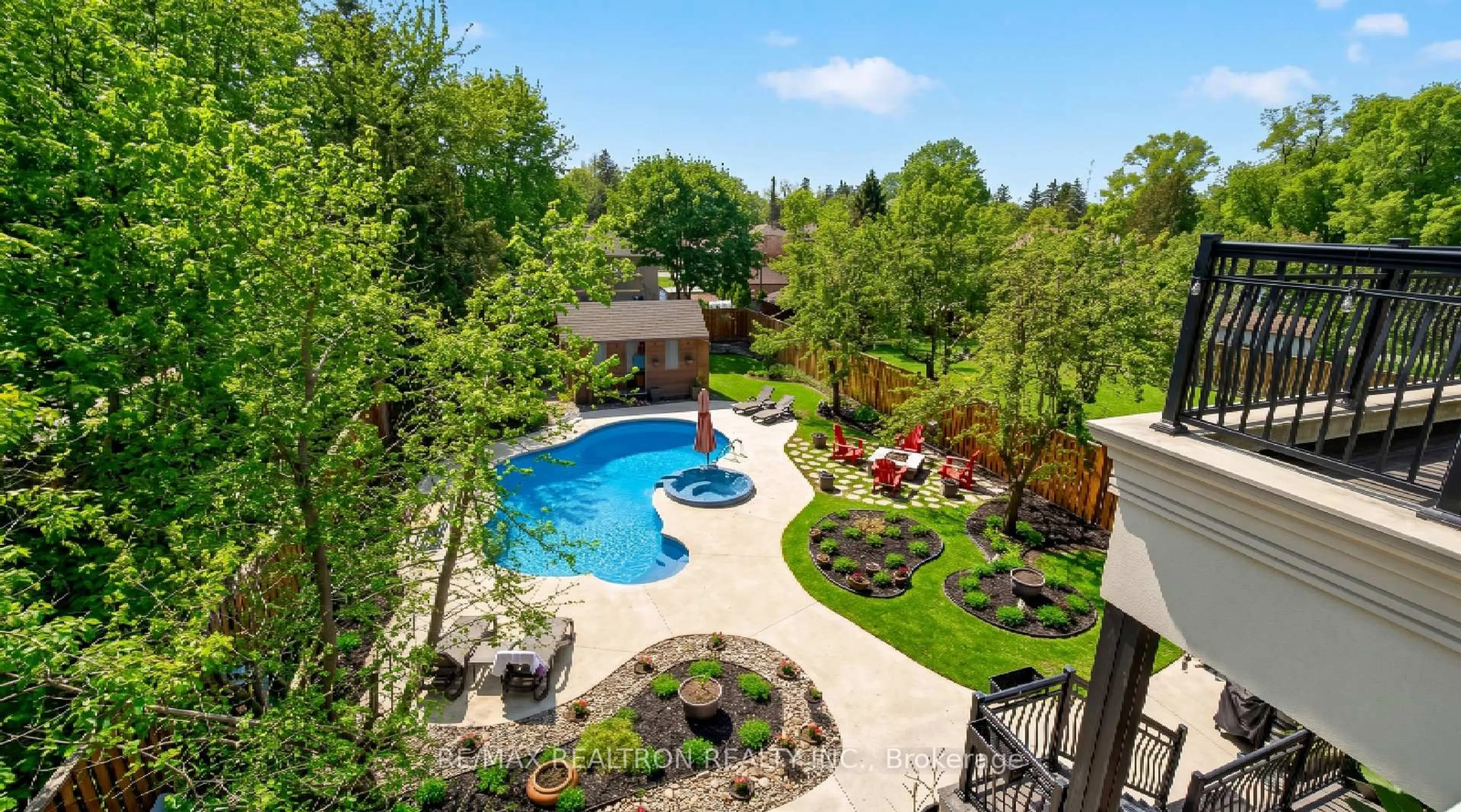 Unknown for 374 Elmwood Ave, Richmond Hill Ontario L4C 1M1