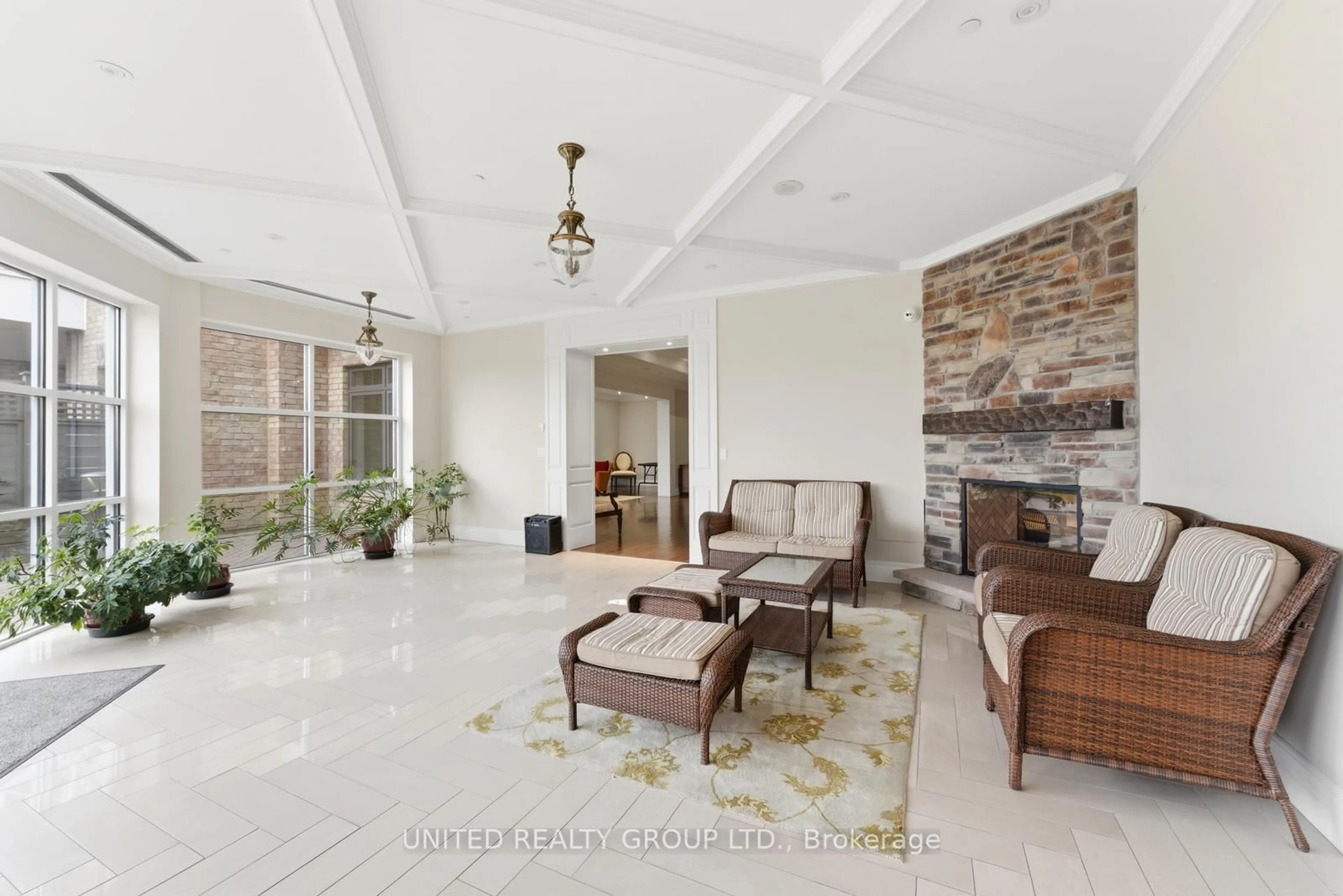 Lobby for 80 Burns Blvd #128, King Ontario L7B 0B3