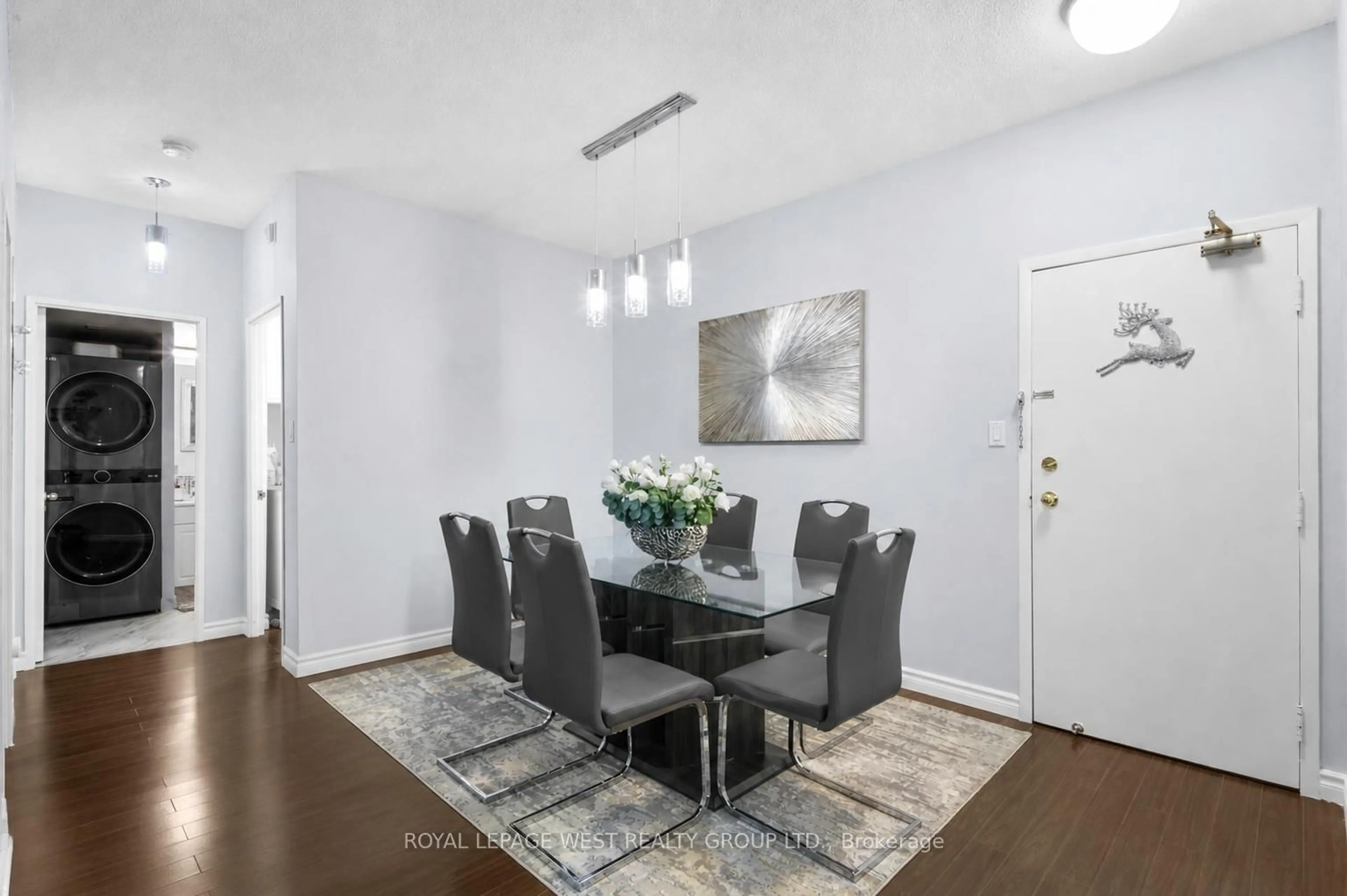 Dining room, unknown for 326 Major Mackenzie Dr #805, Richmond Hill Ontario L4C 8T4