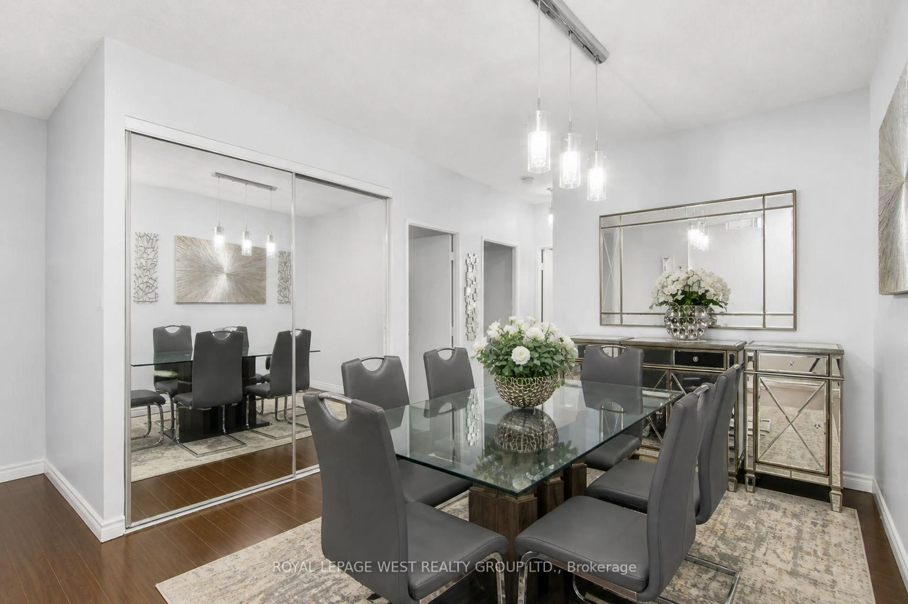 Dining room, unknown for 326 Major Mackenzie Dr #805, Richmond Hill Ontario L4C 8T4