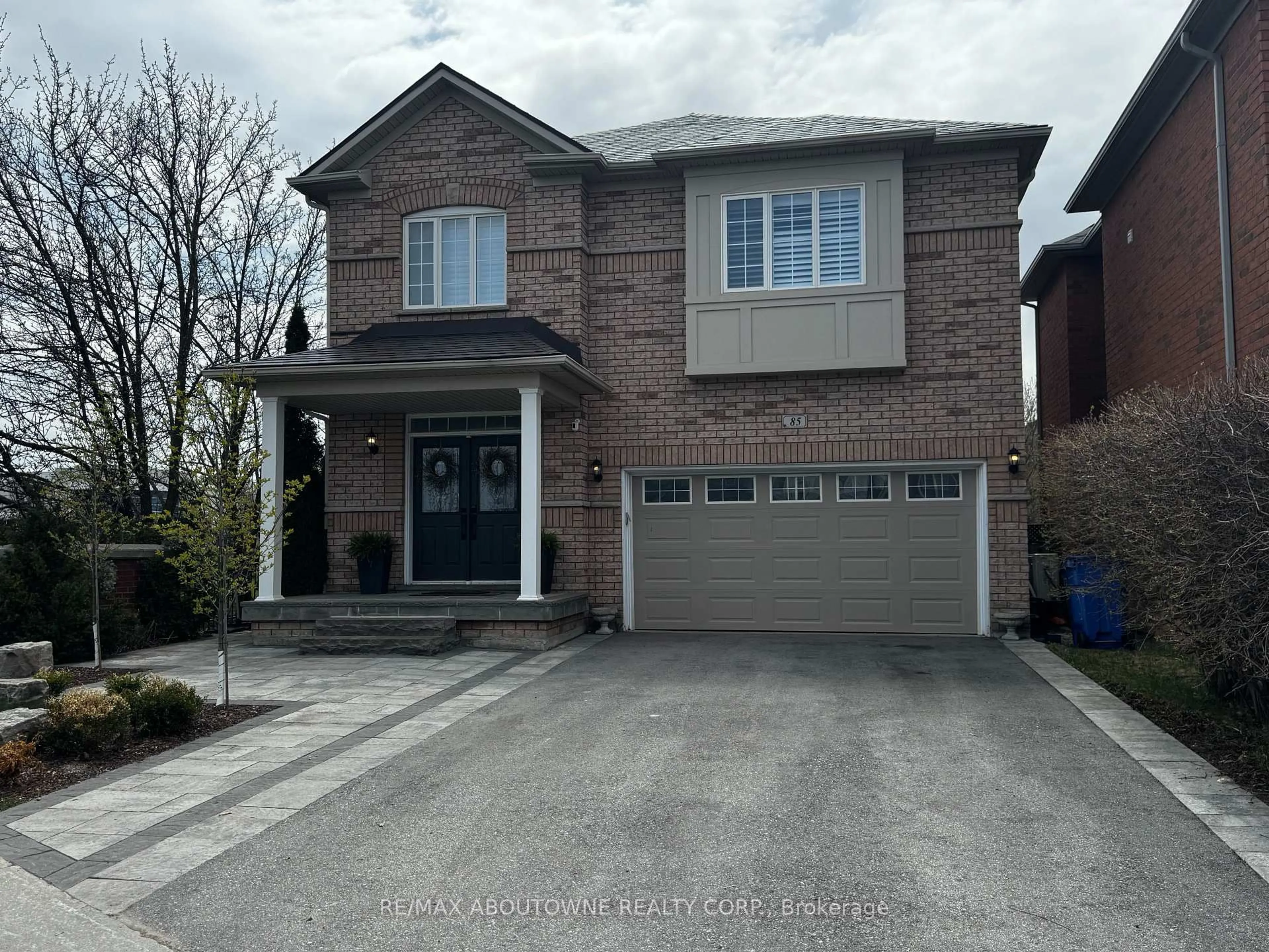 Home with brick exterior material, street for 85 Earl Stewart Dr, Aurora Ontario L4G 7P4