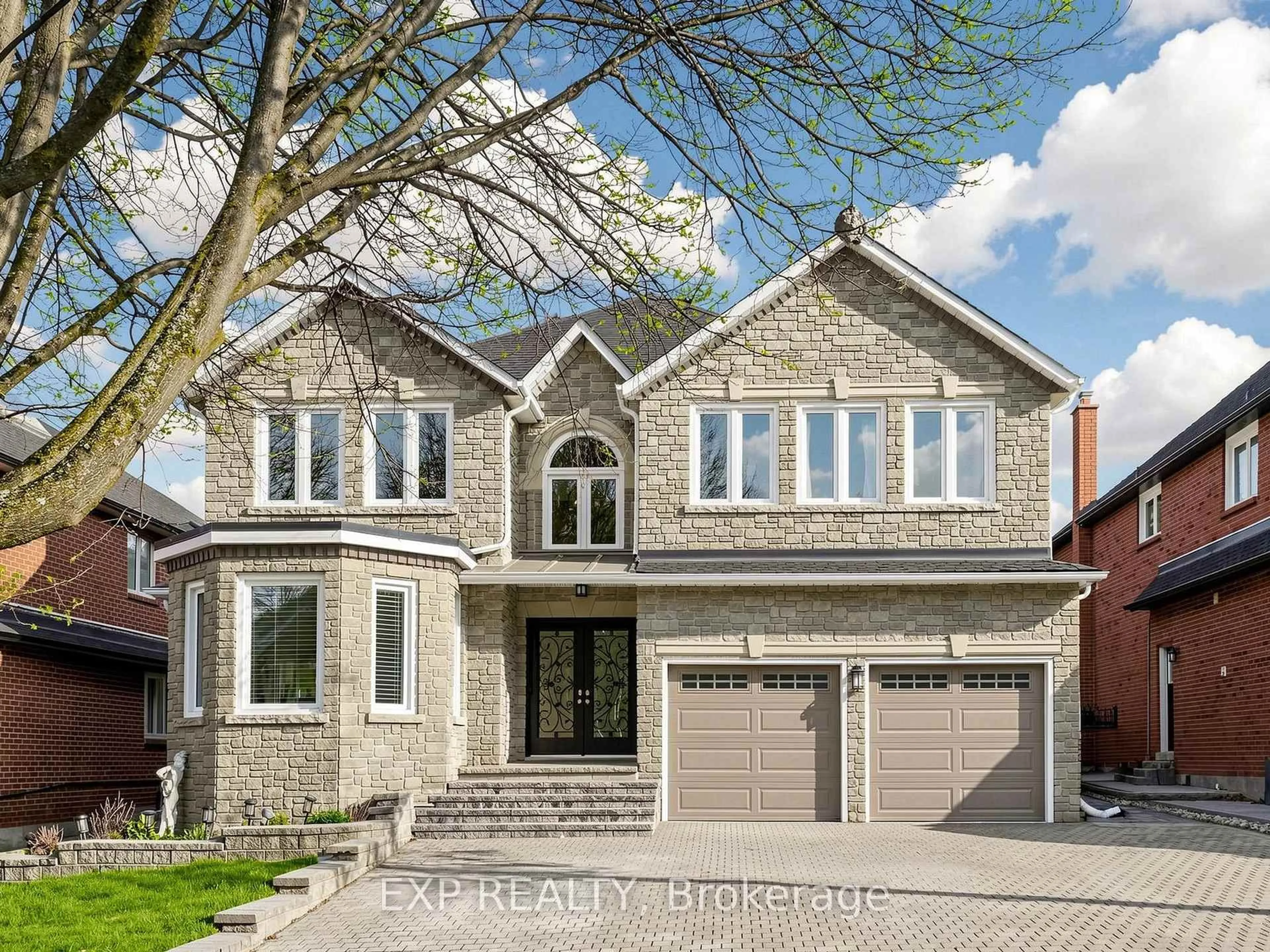Home with brick exterior material, street for 249 Corner Ridge Rd, Aurora Ontario L4G 6L6