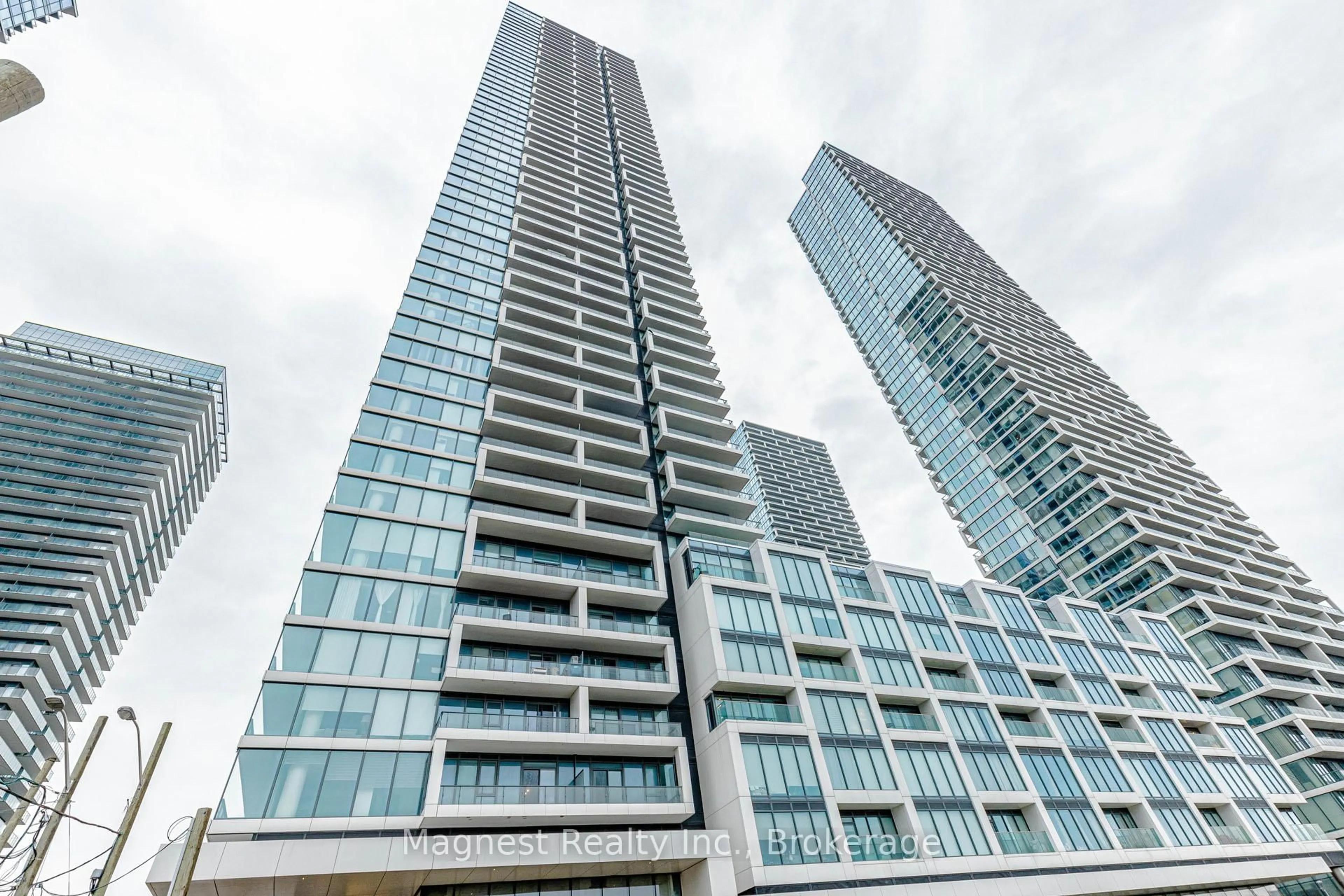Unknown for 950 Portage Pkwy #2301, Vaughan Ontario L4K 0J7