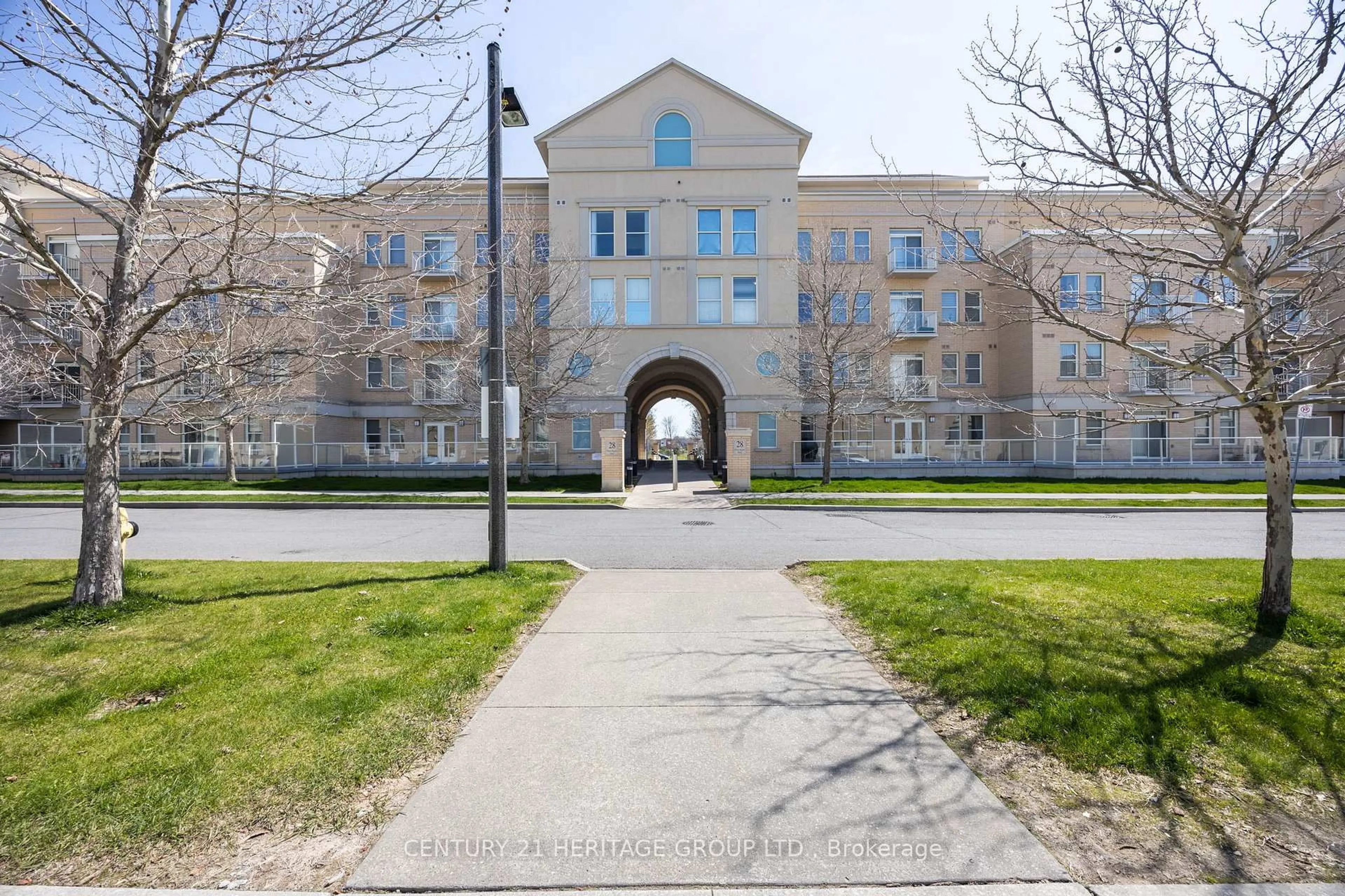 Unknown for 28 Prince Regent St #329, Markham Ontario L6C 0V5