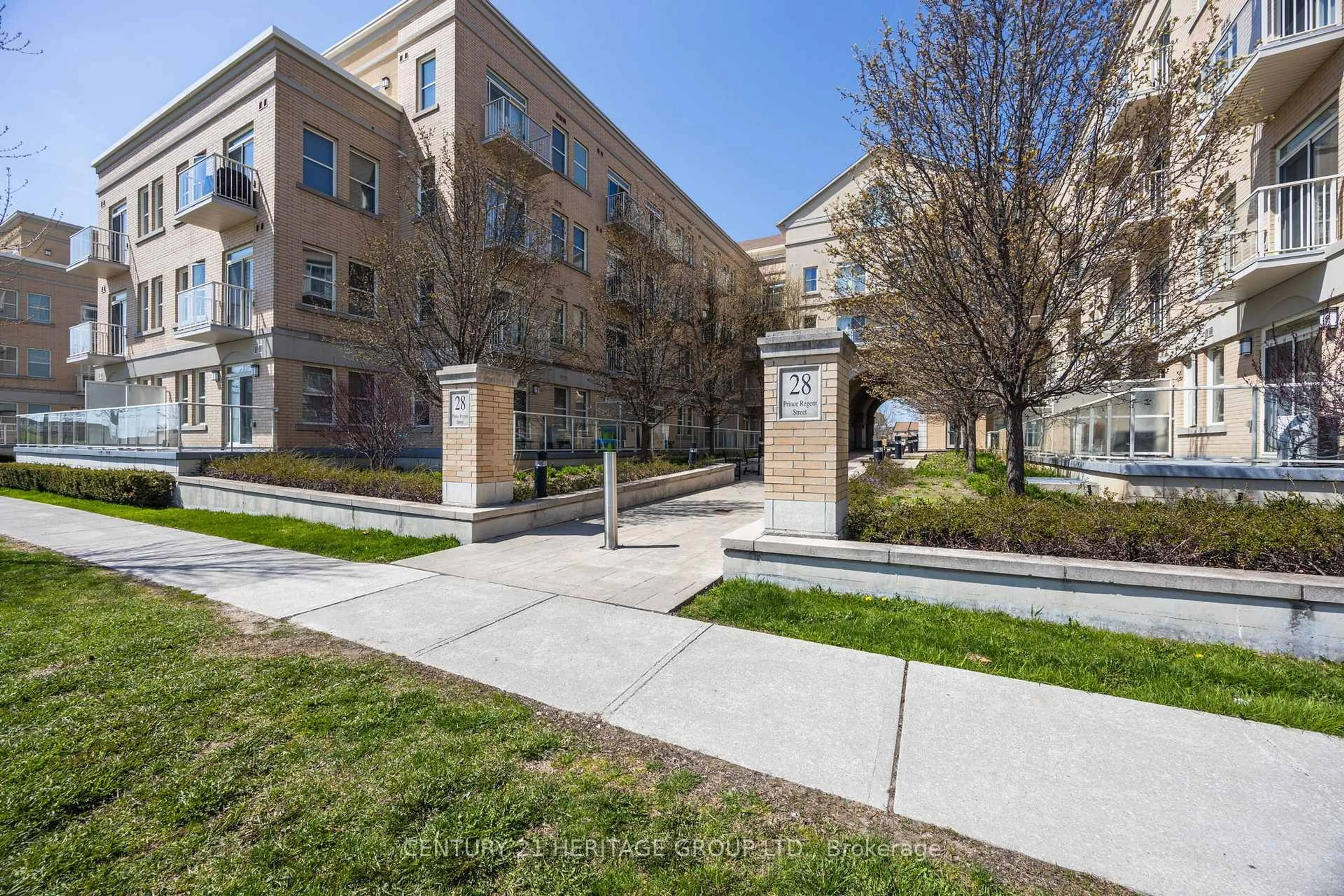 Unknown for 28 Prince Regent St #329, Markham Ontario L6C 0V5
