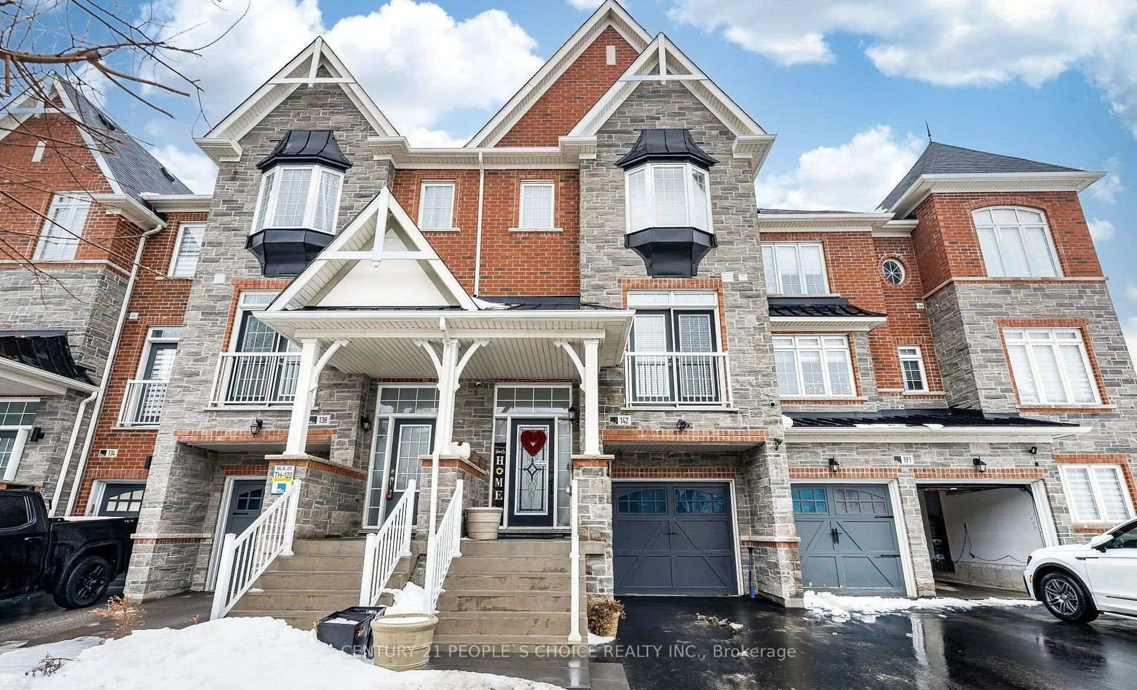 Home with brick exterior material, street for 142 Farooq Blvd, Vaughan Ontario L4H 4S1
